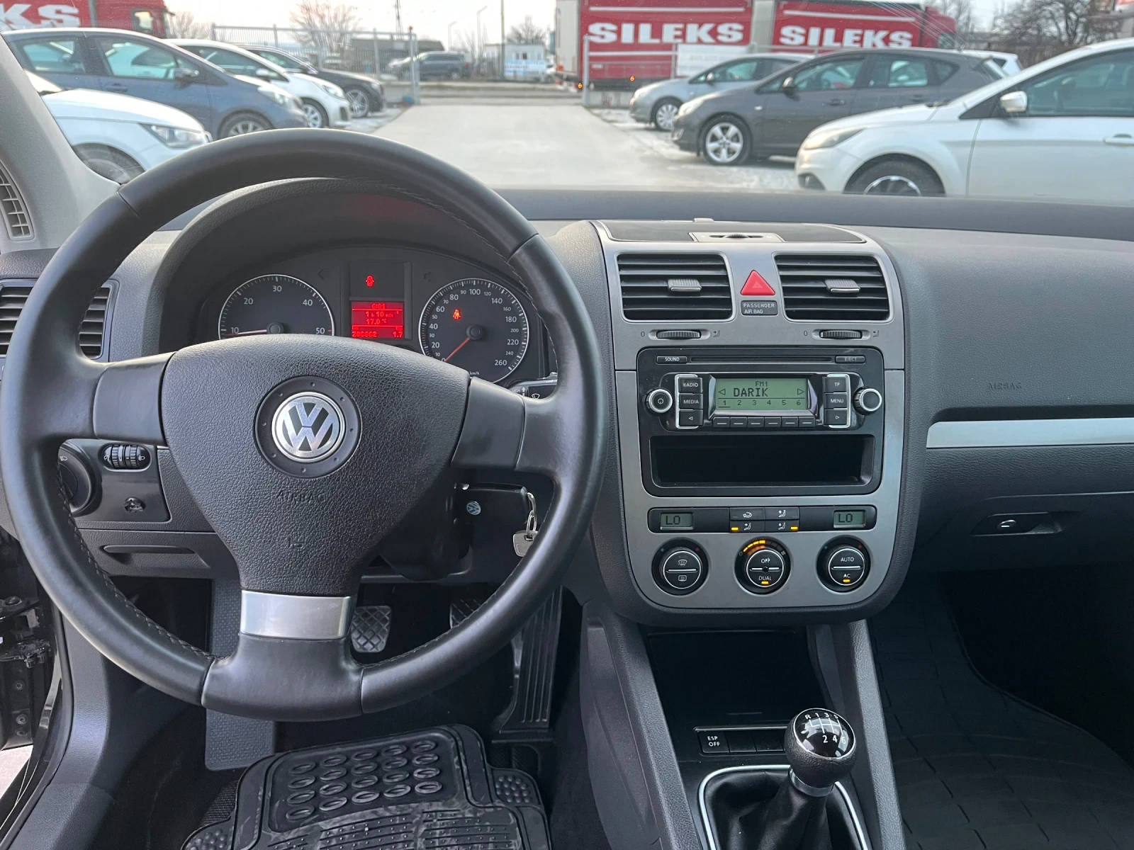 VW Golf 1, 9 TDI 105 6 скорости, снимка 6 - Автомобили и джипове - 53712430