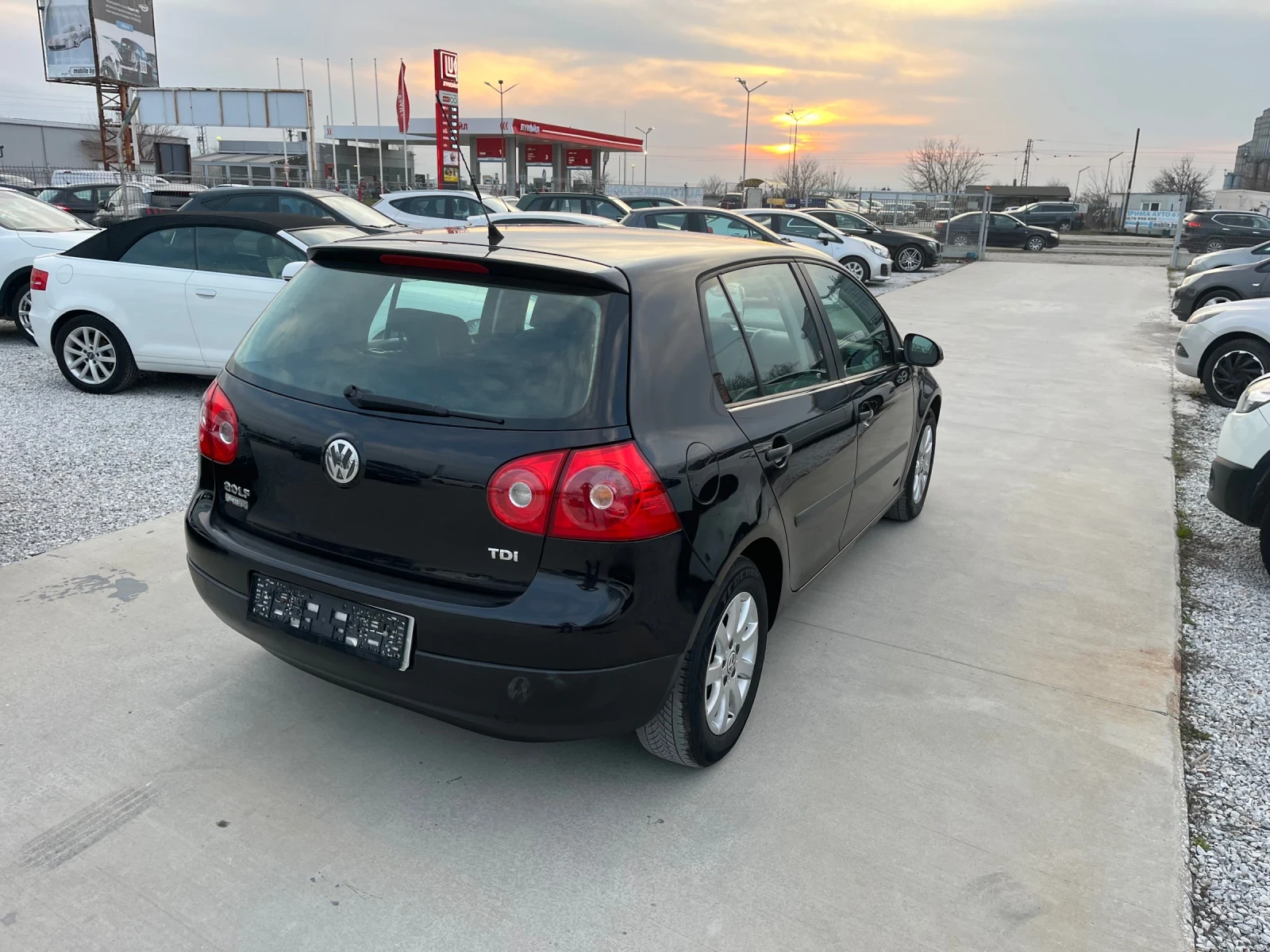VW Golf 1, 9 TDI 105 6 скорости, снимка 3 - Автомобили и джипове - 53712430