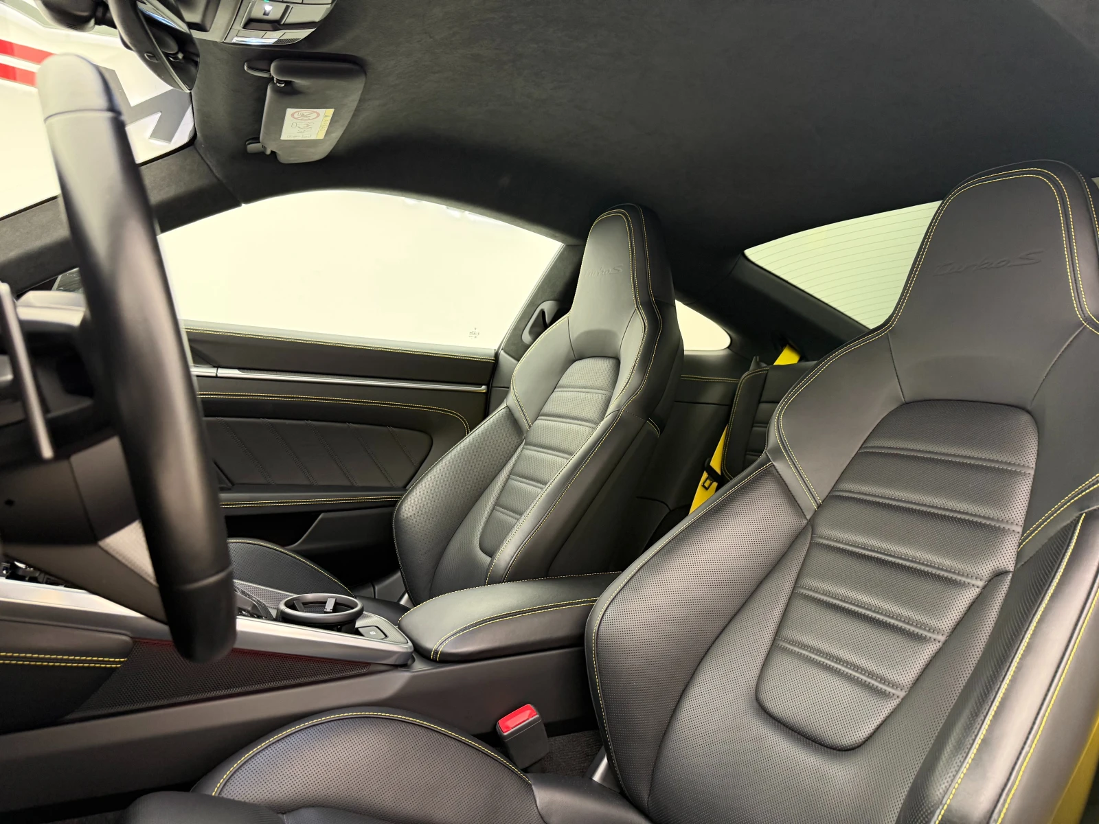 Porsche 911 Turbo S, снимка 11 - Автомобили и джипове - 53813664