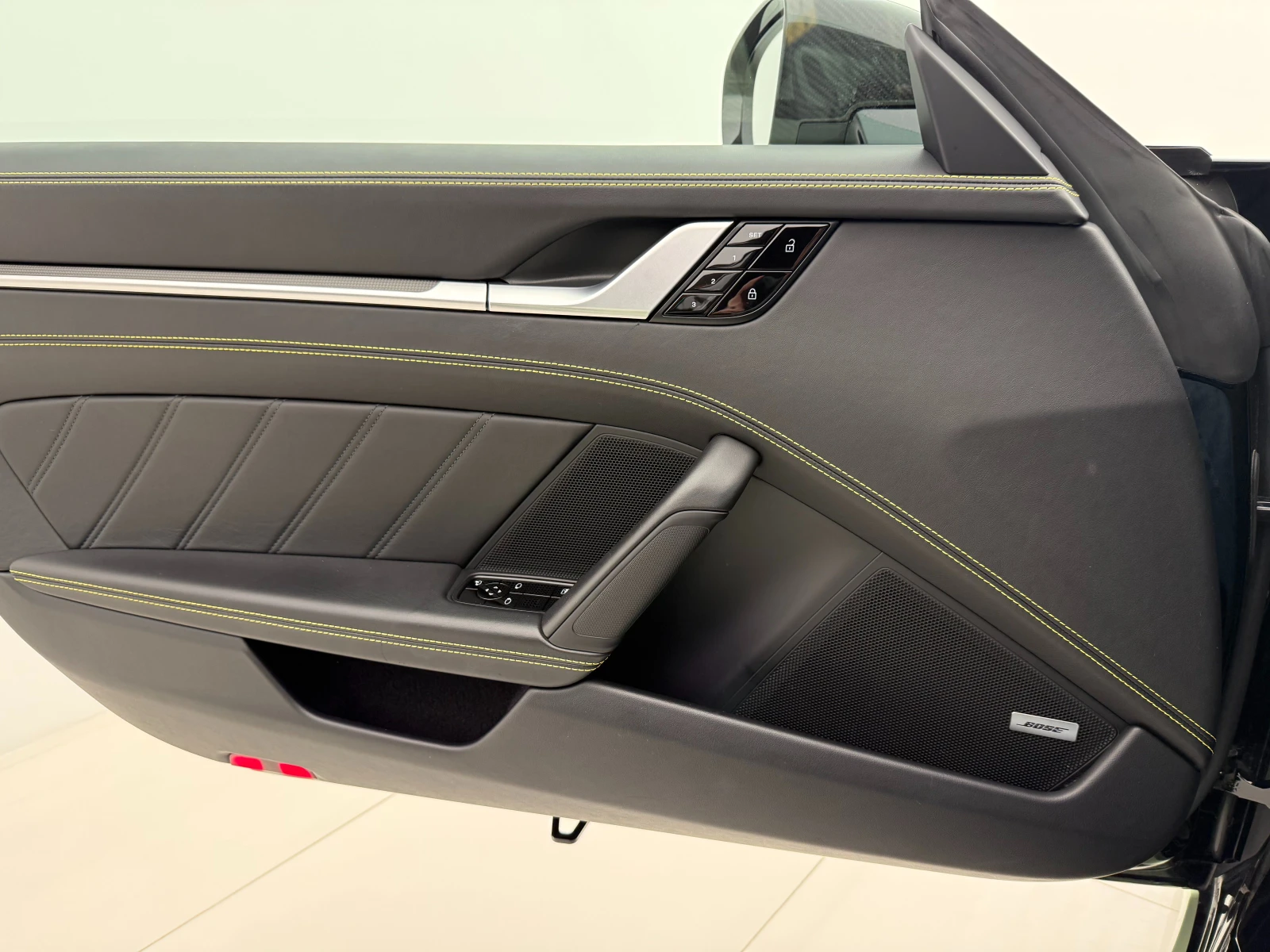 Porsche 911 Turbo S, снимка 14 - Автомобили и джипове - 53813664