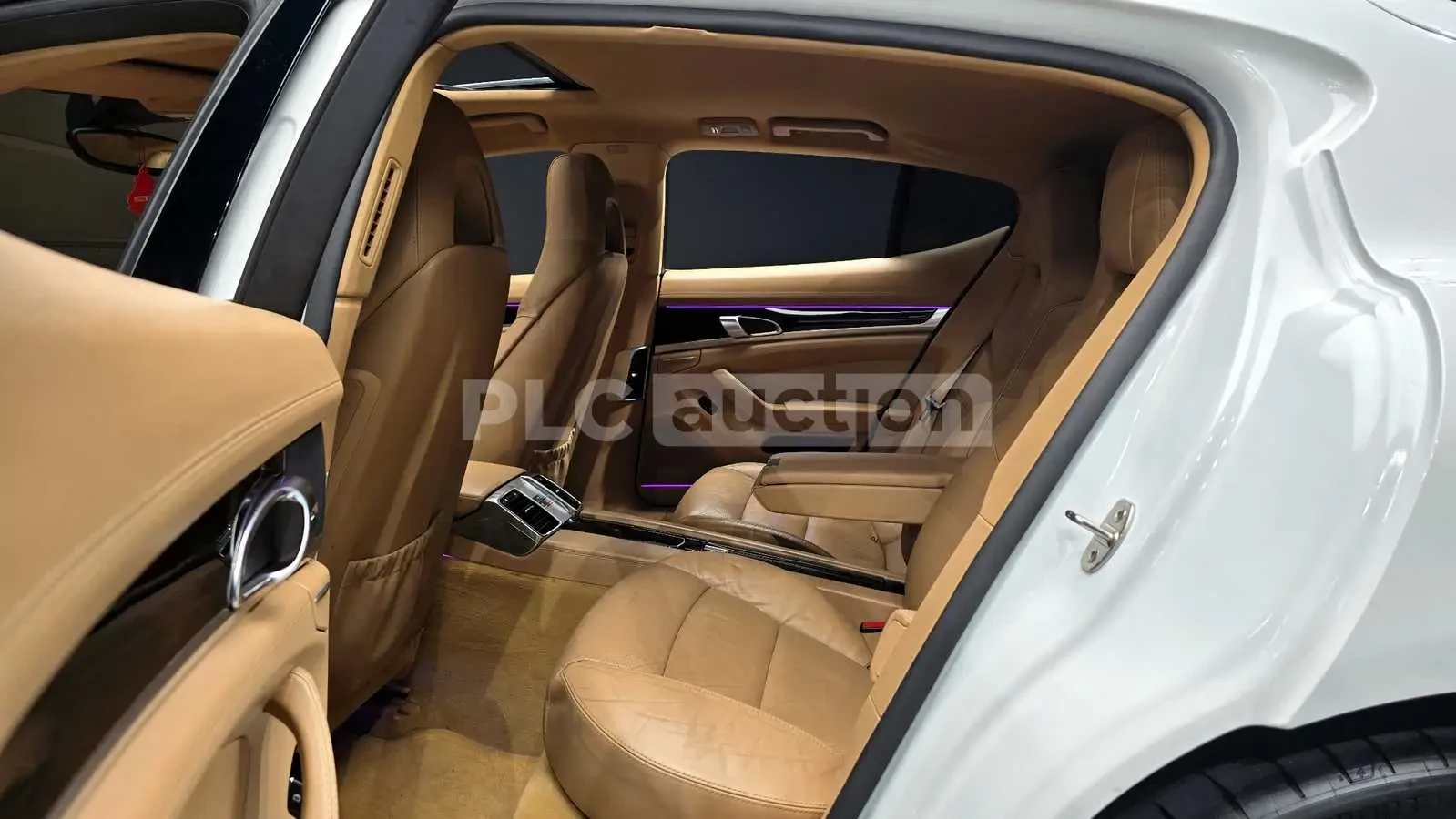 Porsche Panamera 4S 4.8 V8* КРАЙНА ЦЕНА, снимка 16 - Автомобили и джипове - 53917072