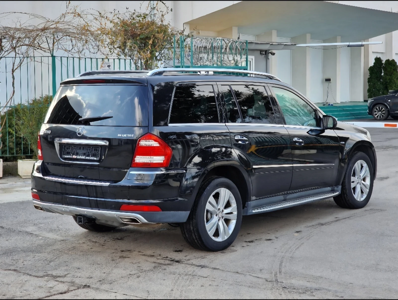 Mercedes-Benz GL 350, снимка 4 - Автомобили и джипове - 53953101