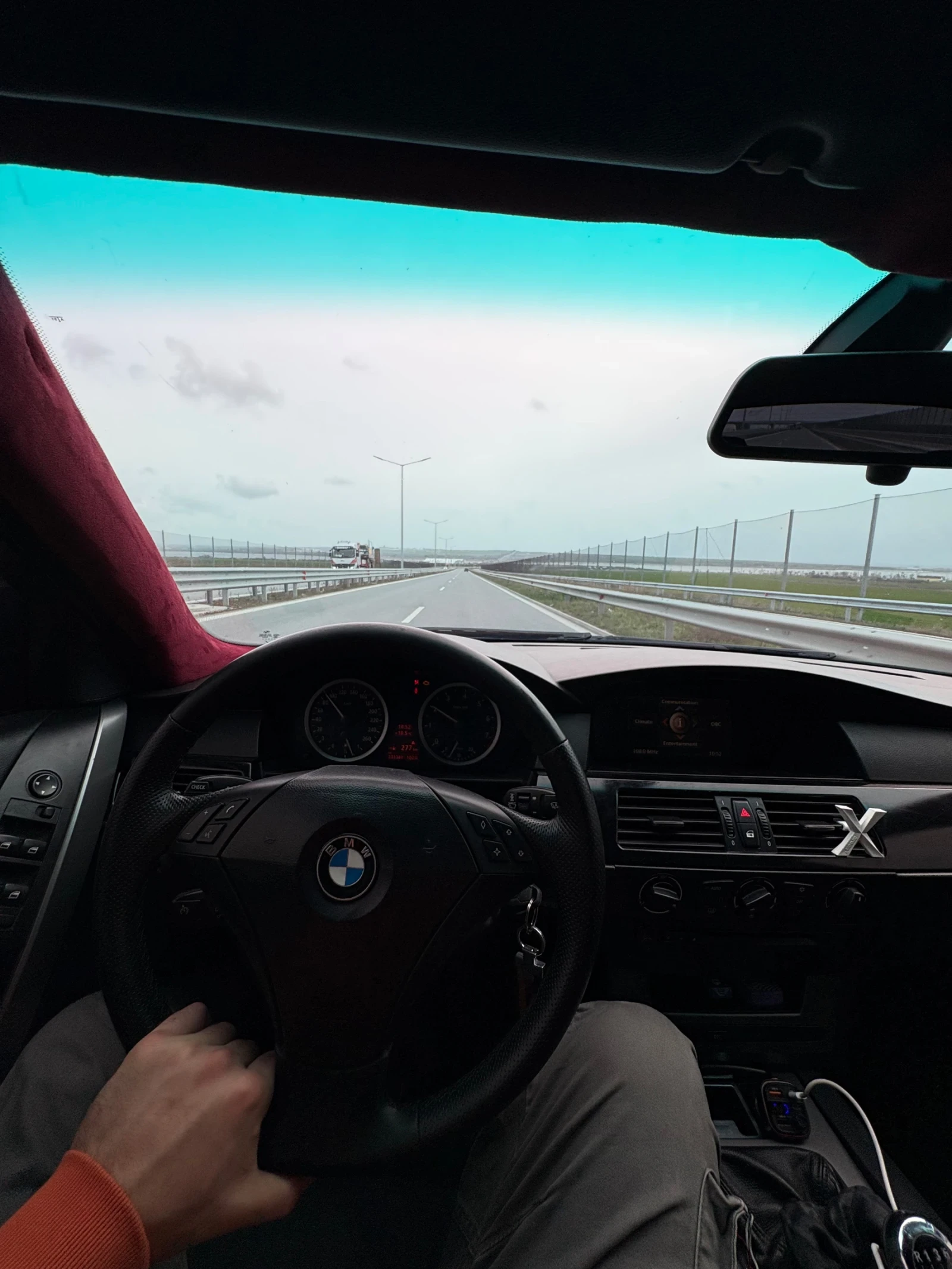 BMW 530, снимка 5 - Автомобили и джипове - 54151463