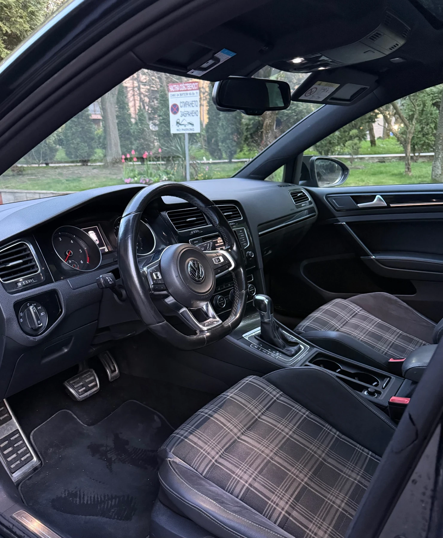 VW Golf 7 GTD DSG 184, снимка 9 - Автомобили и джипове - 54223852