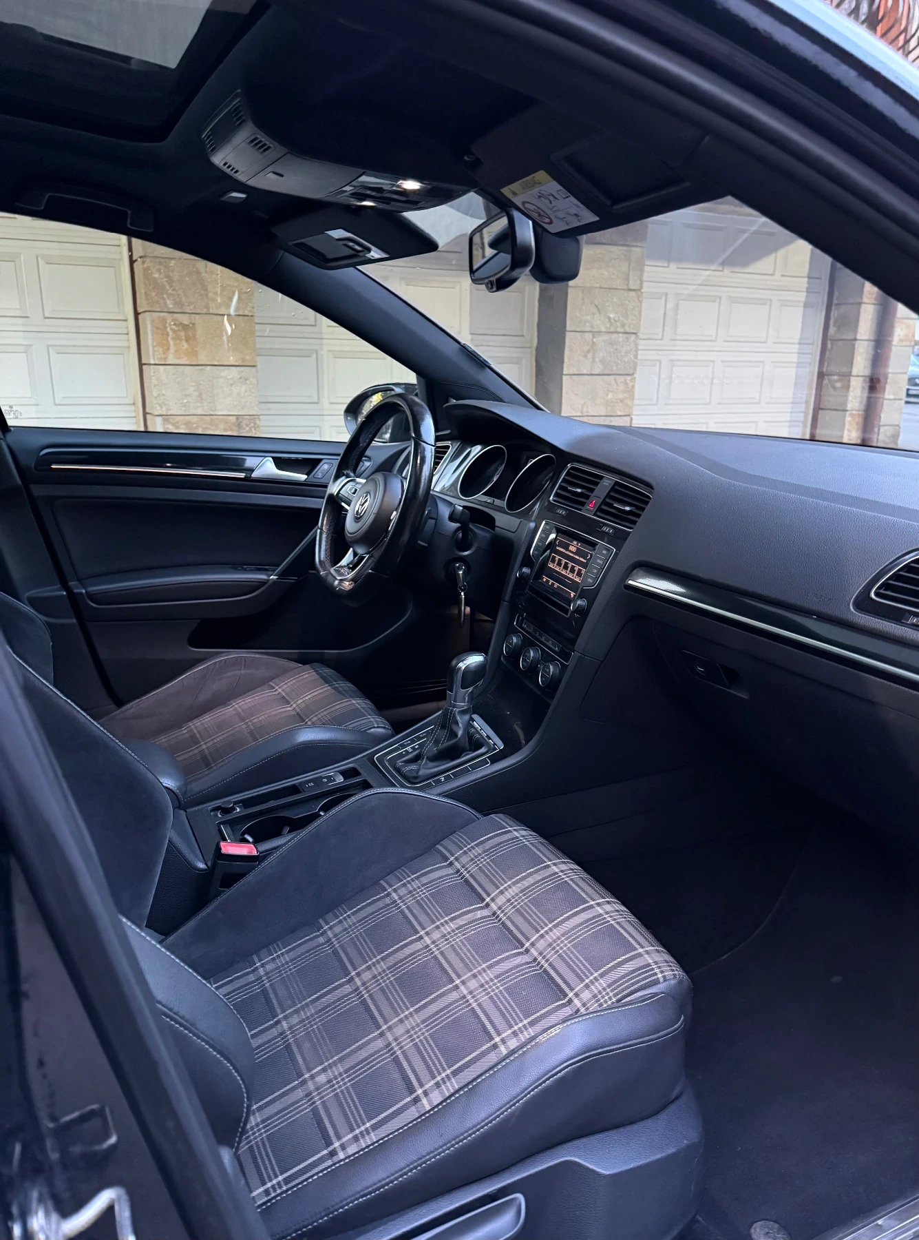 VW Golf 7 GTD DSG 184, снимка 10 - Автомобили и джипове - 54223852