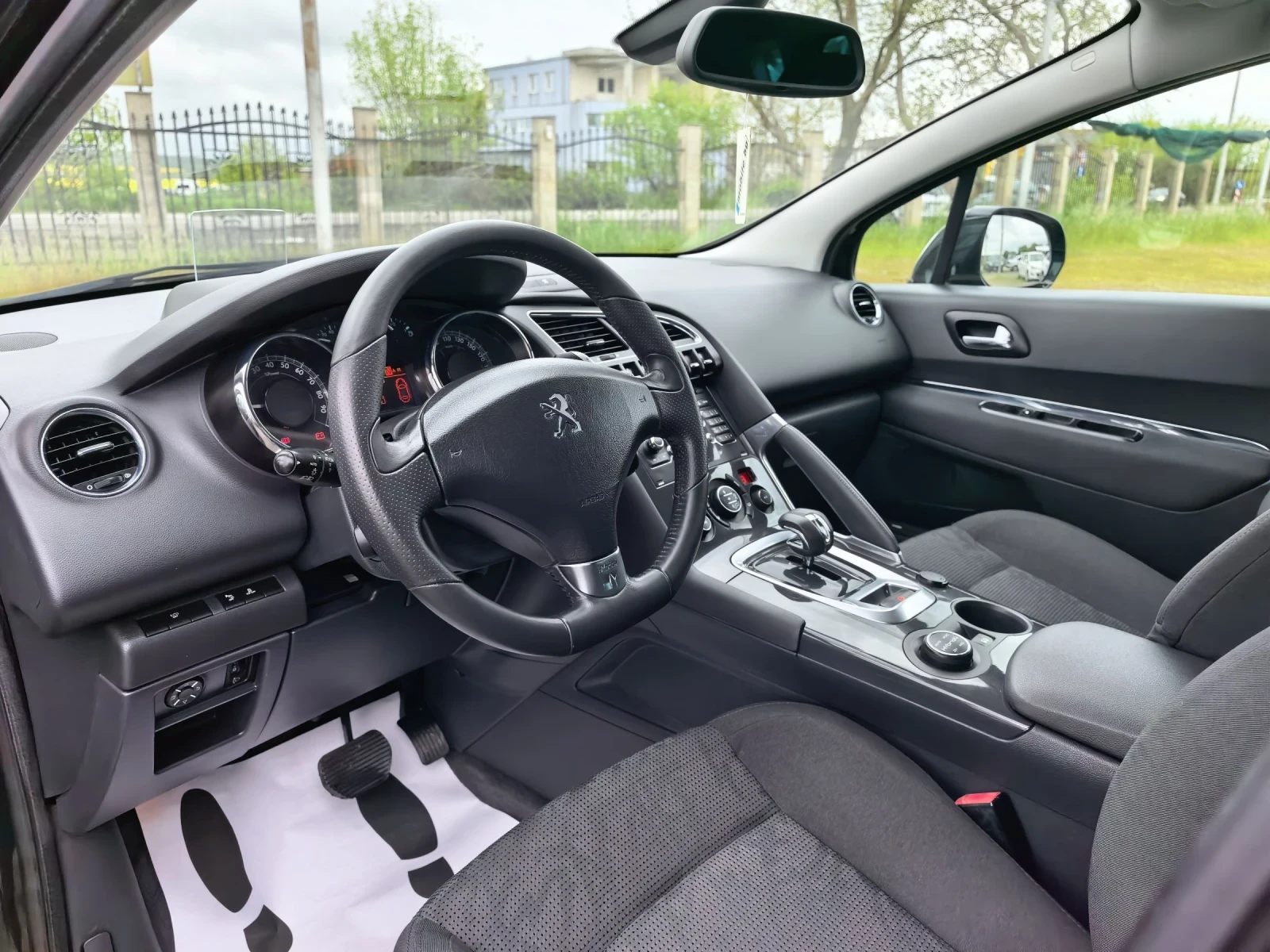 Peugeot 3008 2, 0HDI, снимка 8 - Автомобили и джипове - 54370255