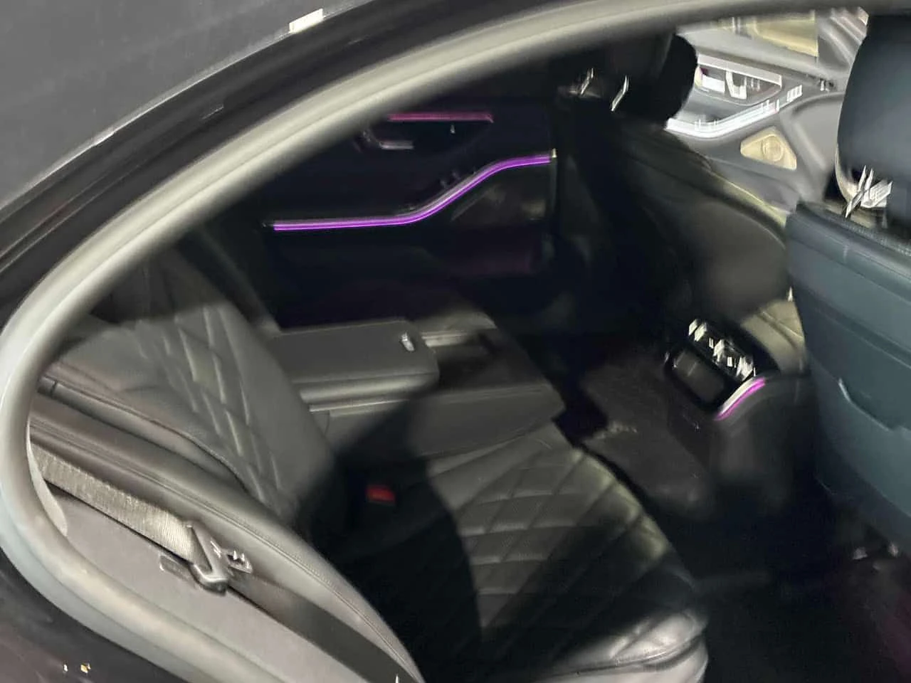 Mercedes-Benz S 580 * МАСАЖИ* ДИСТРОНИК* NIGHT VISION* 360* ОДБДУХВАНЕ, снимка 11 - Автомобили и джипове - 55167224