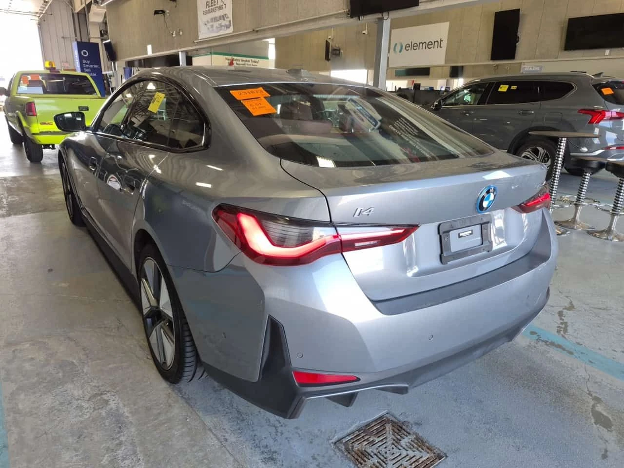 BMW i4 * EDRIVE40 * CARFAX * Без инциденти * , снимка 4 - Автомобили и джипове - 55372189