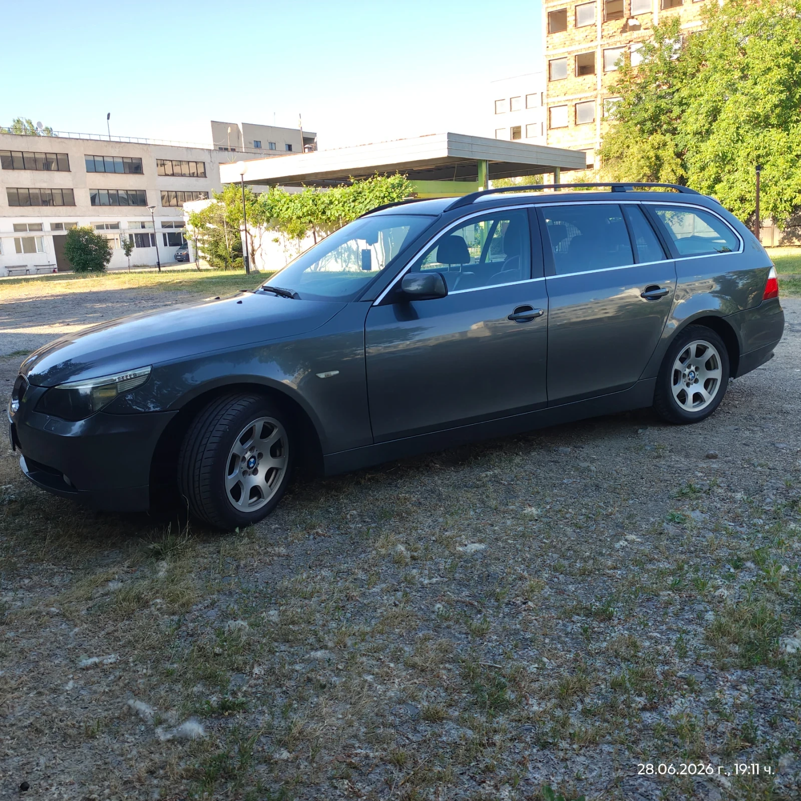 BMW 523 2.5 газ-бензин 177 к.с, снимка 9 - Автомобили и джипове - 55417996