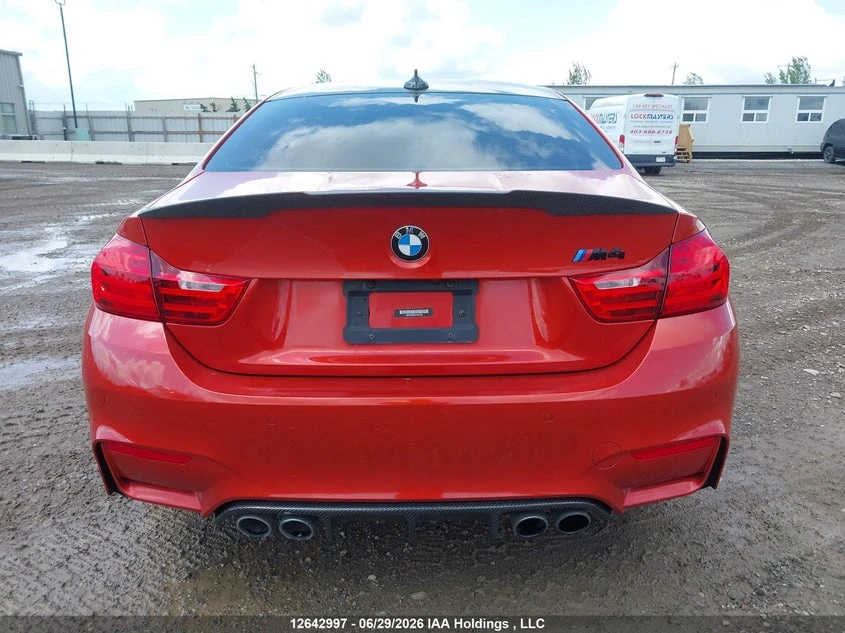 BMW M4 Автокредит Цена до България, снимка 5 - Автомобили и джипове - 55433206