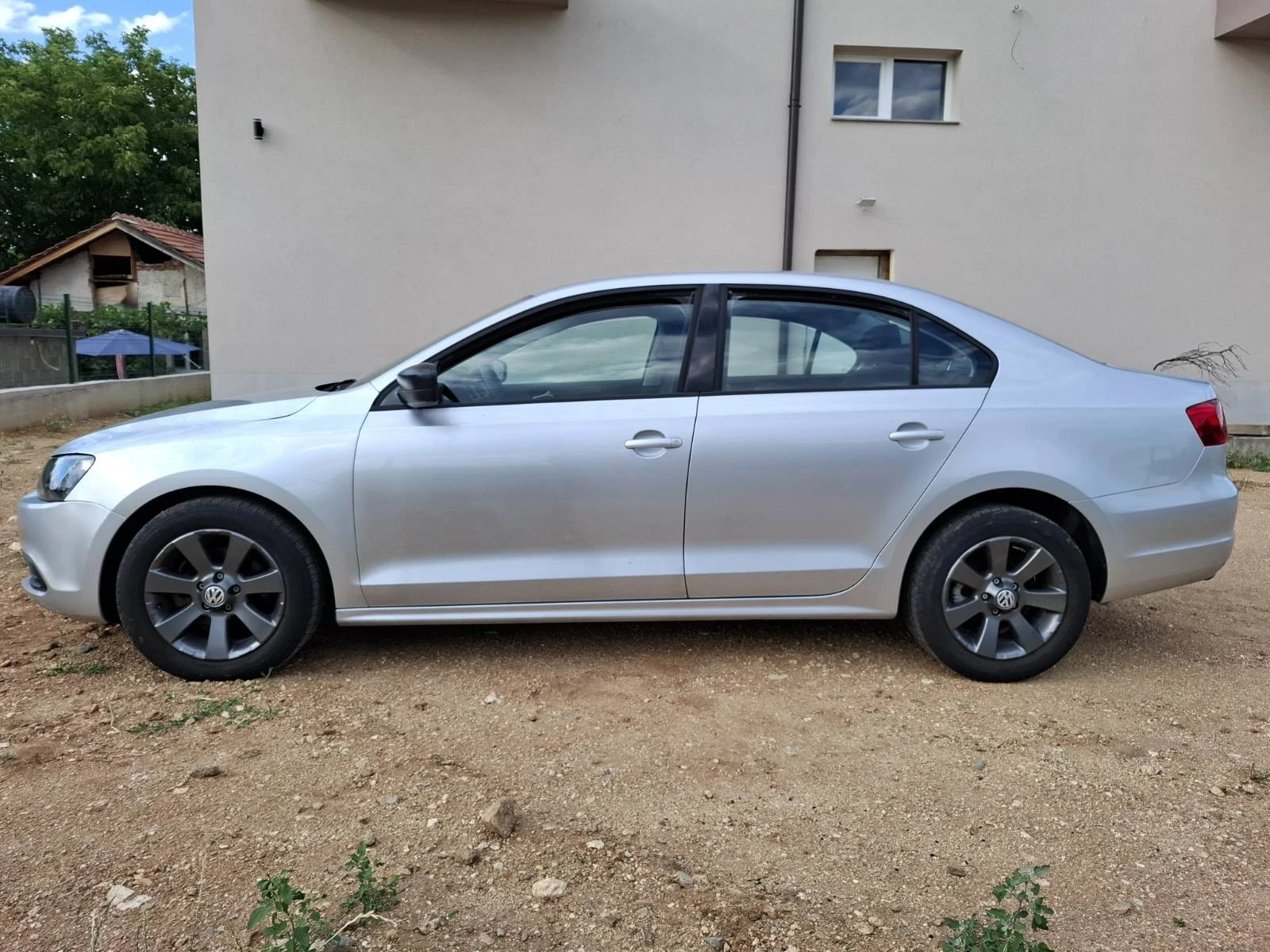 VW Jetta 2, 0i Navi , снимка 5 - Автомобили и джипове - 55905646
