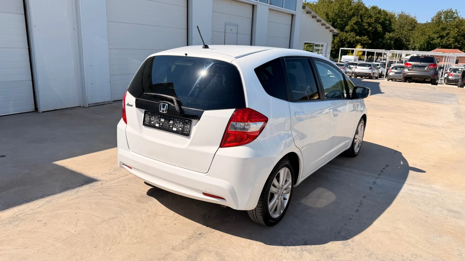 Honda Jazz 1.4i 100k.c* Avtomat* 150 000km* , снимка 15 - Автомобили и джипове - 55483203