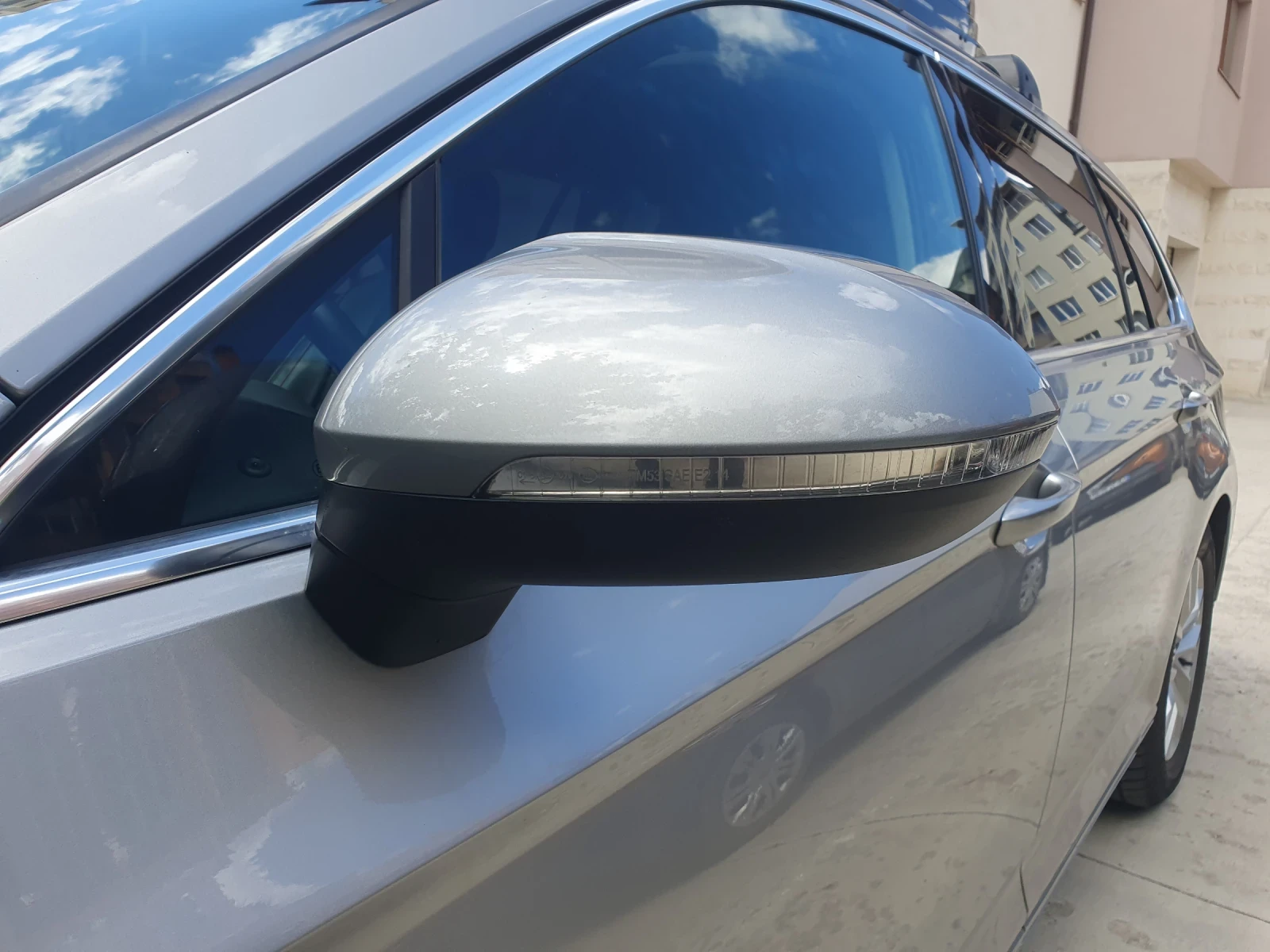VW Passat B8 Перфектен, снимка 4 - Автомобили и джипове - 55500057