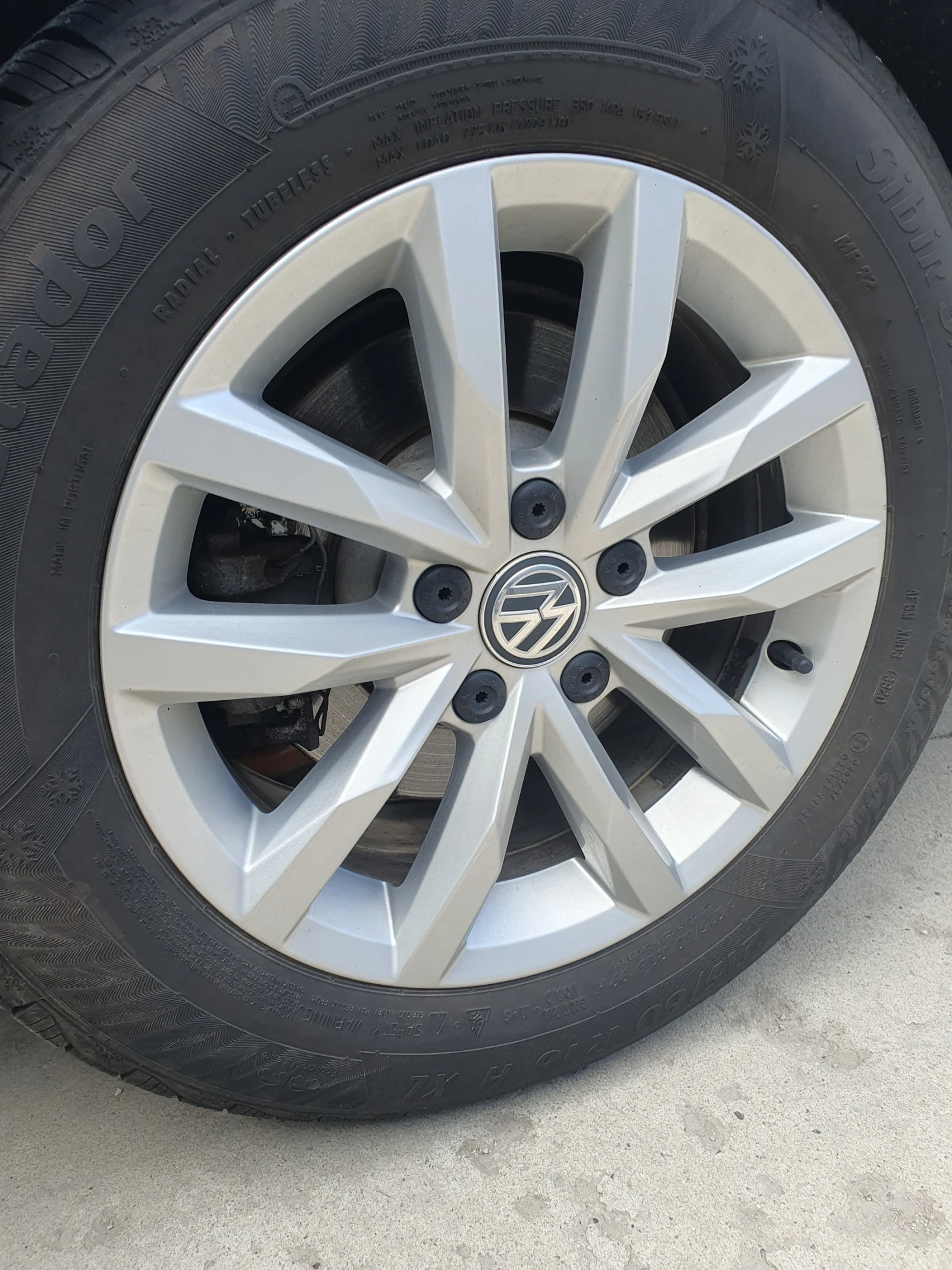 VW Passat B8 Перфектен, снимка 3 - Автомобили и джипове - 55500057