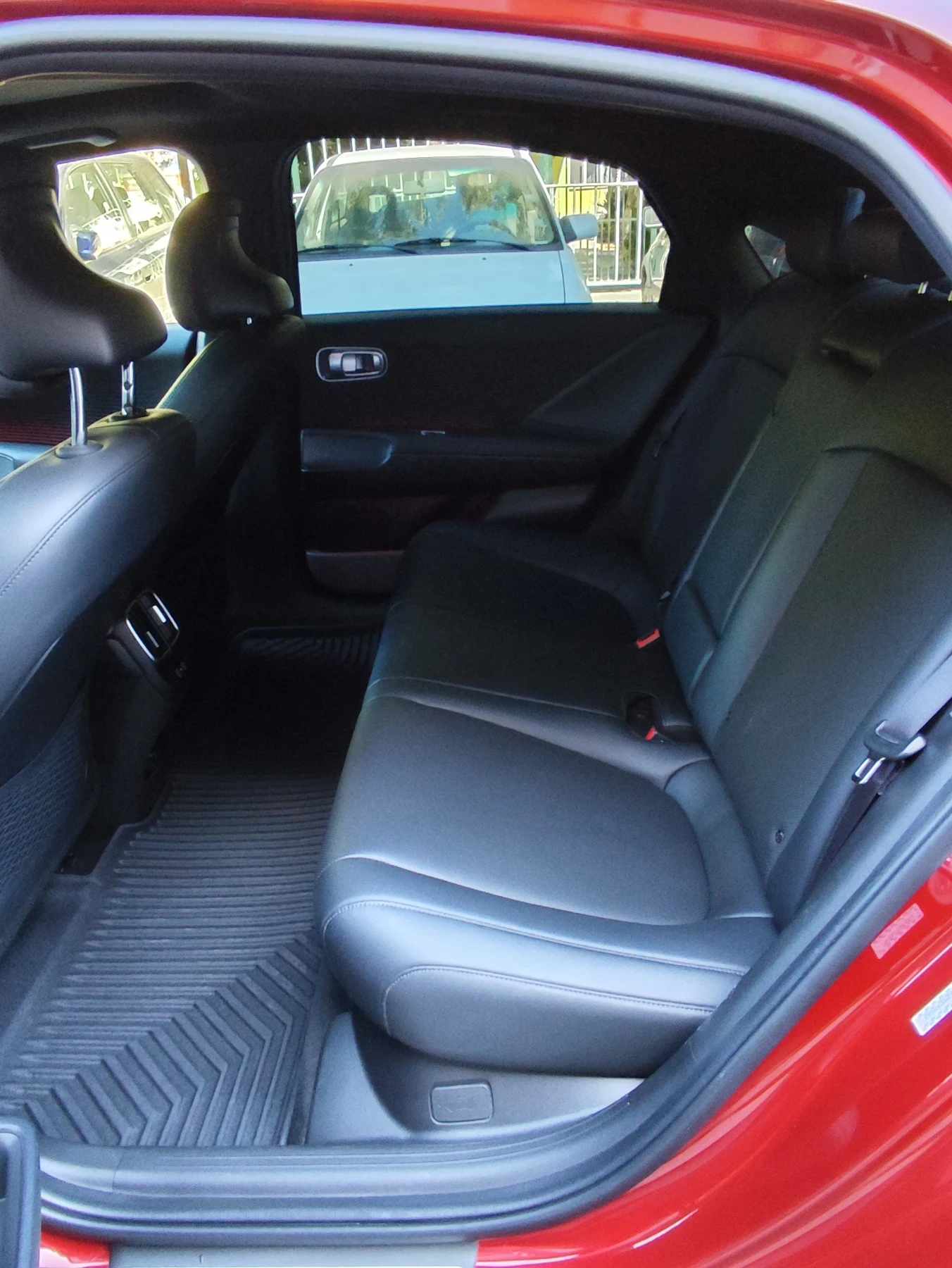 Hyundai Ioniq 6 Limited 77.4 Kwh | Mobile.bg � ����������� 14
