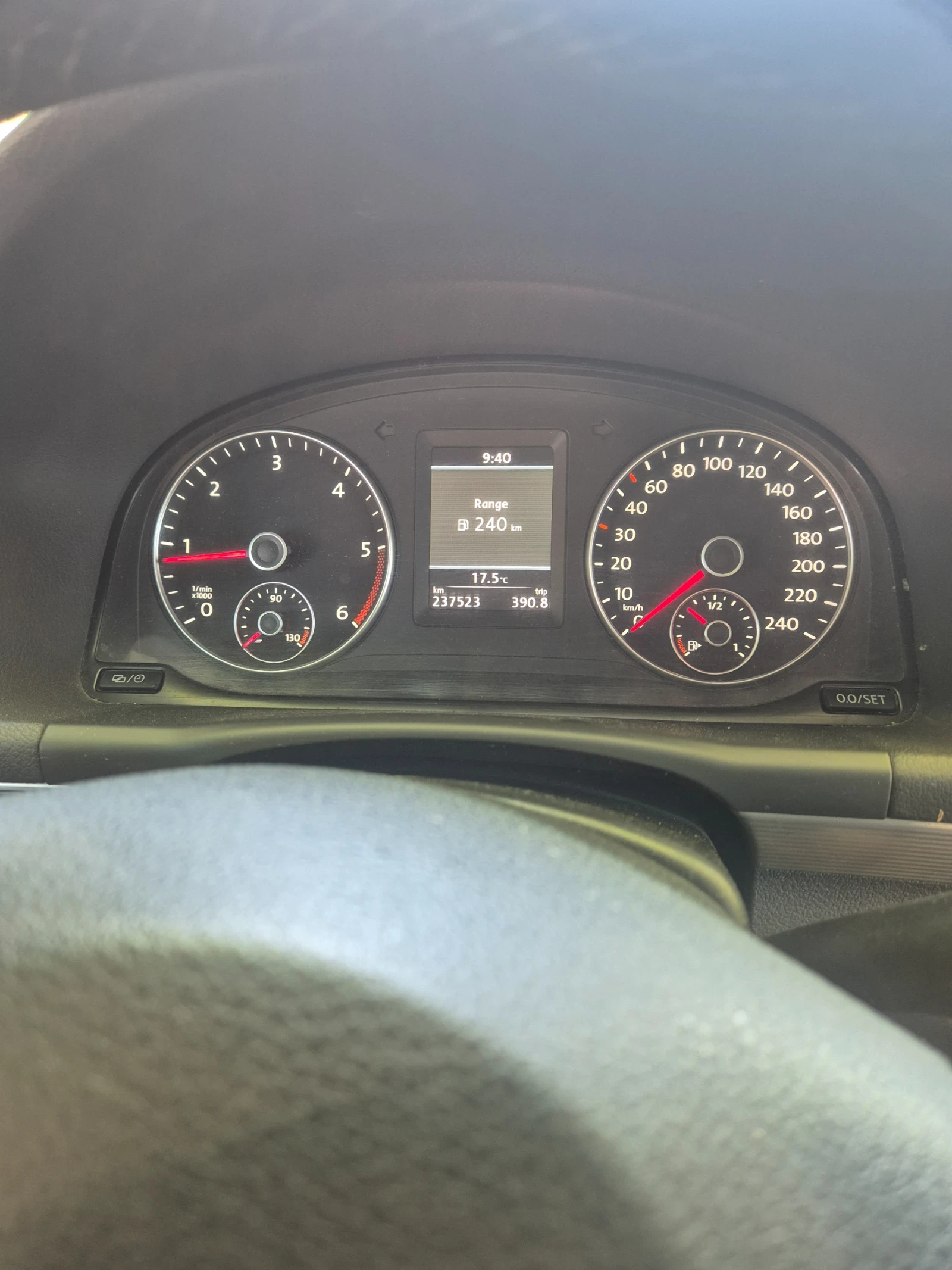 VW Touran, снимка 13 - Автомобили и джипове - 56298464