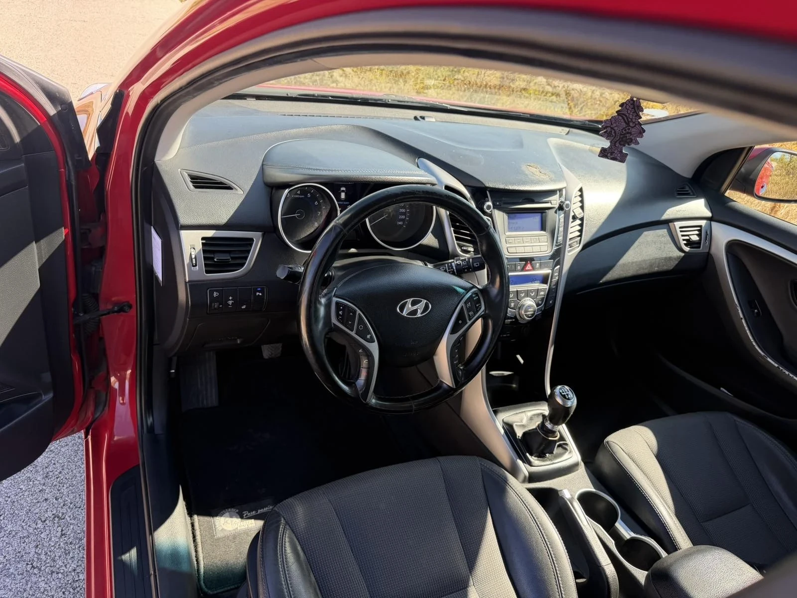 Hyundai I30 1, 6 CDI, снимка 9 - Автомобили и джипове - 56364878