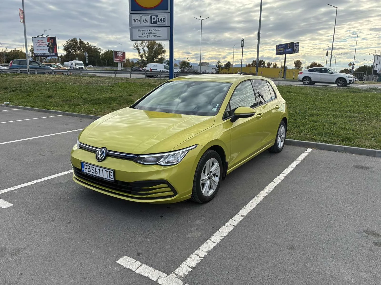 VW Golf  1.5TSI Virtual Cockpit Автоматик (нова обява)