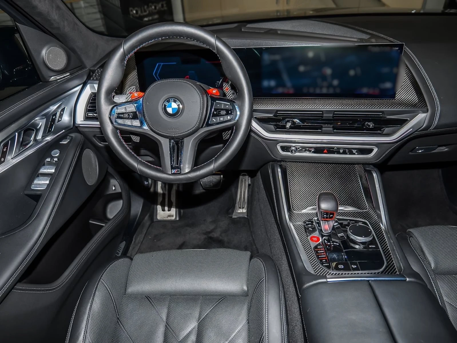 BMW XM 4.4 V8/xDrive/360/INDIVIDUAL/ICONIC GLOW/ | Mobile.bg � ����������� 10