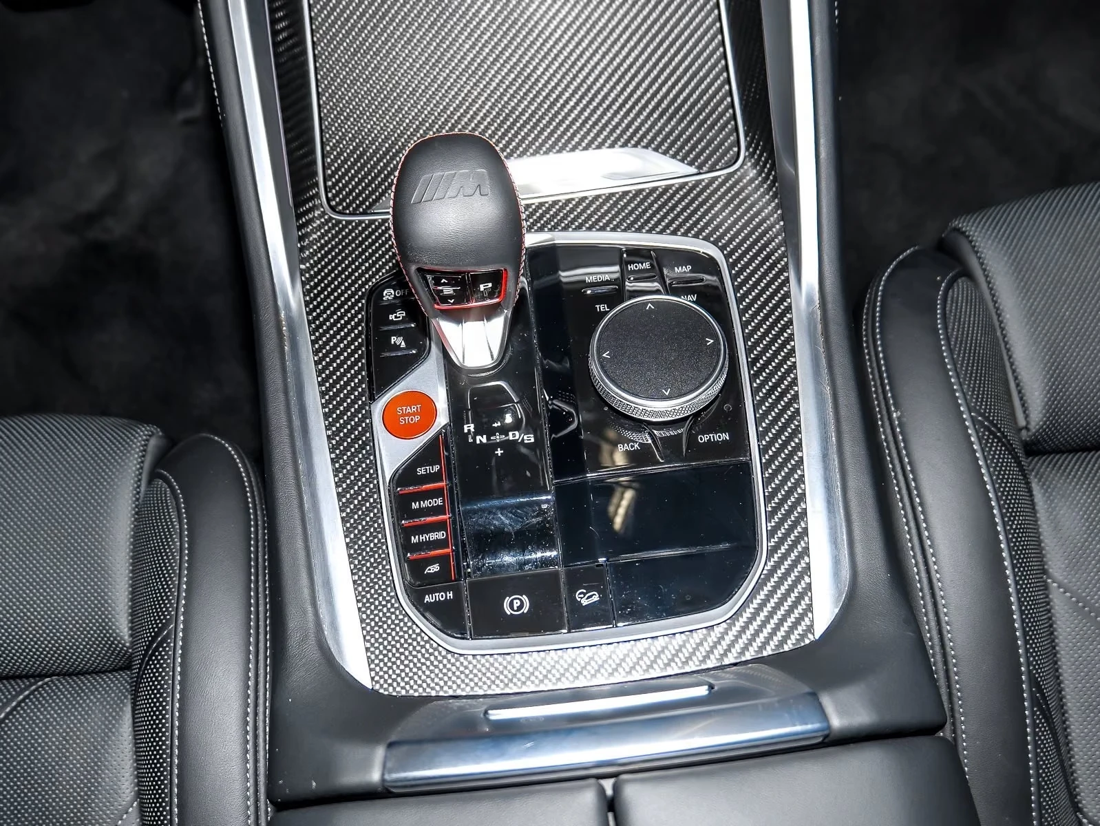 BMW XM 4.4 V8/xDrive/360/INDIVIDUAL/ICONIC GLOW/ | Mobile.bg � ����������� 12
