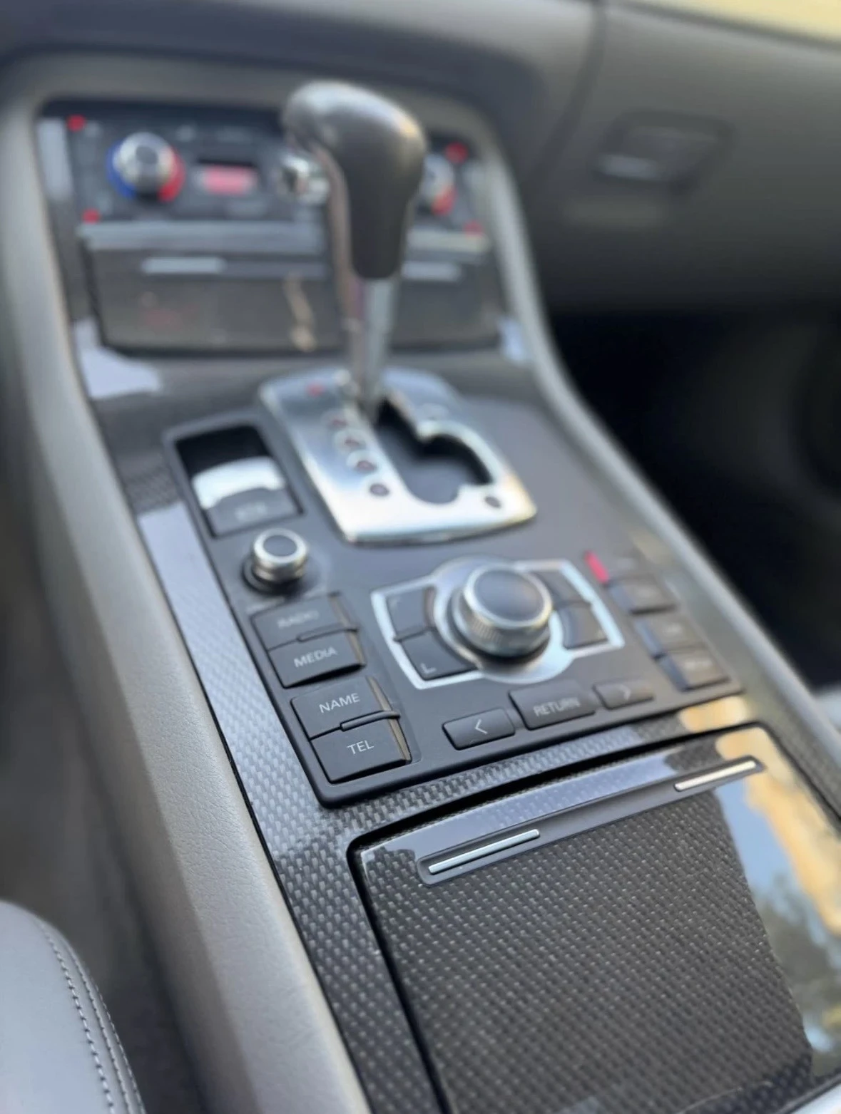 Audi A8 4.2TDI, снимка 11 - Автомобили и джипове - 56480868