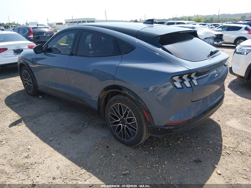 Ford Mustang Mach-E Premium, снимка 3 - Автомобили и джипове - 56521730