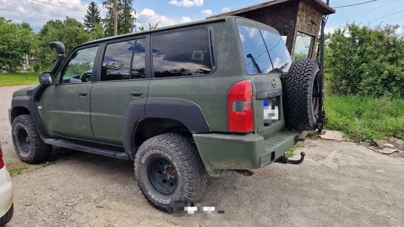 Nissan Patrol Y61 GU4-3.0 Army /Уникат 2300 км от Германия , снимка 4 - Автомобили и джипове - 52140948