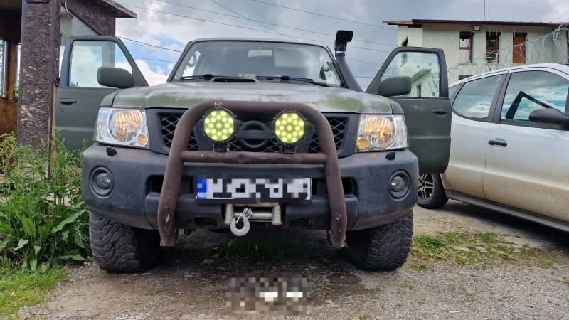 Nissan Patrol Y61 GU4-3.0 Army /Уникат 2300 км от Германия , снимка 8 - Автомобили и джипове - 52140948