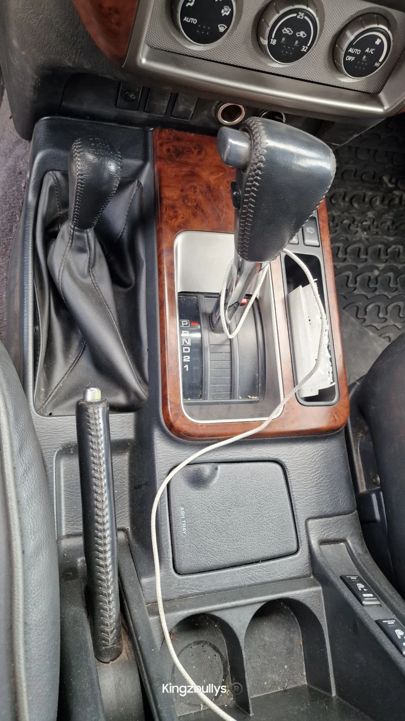 Nissan Patrol Y61 GU4-3.0 Army /Уникат 2300 км от Германия , снимка 6 - Автомобили и джипове - 52140948