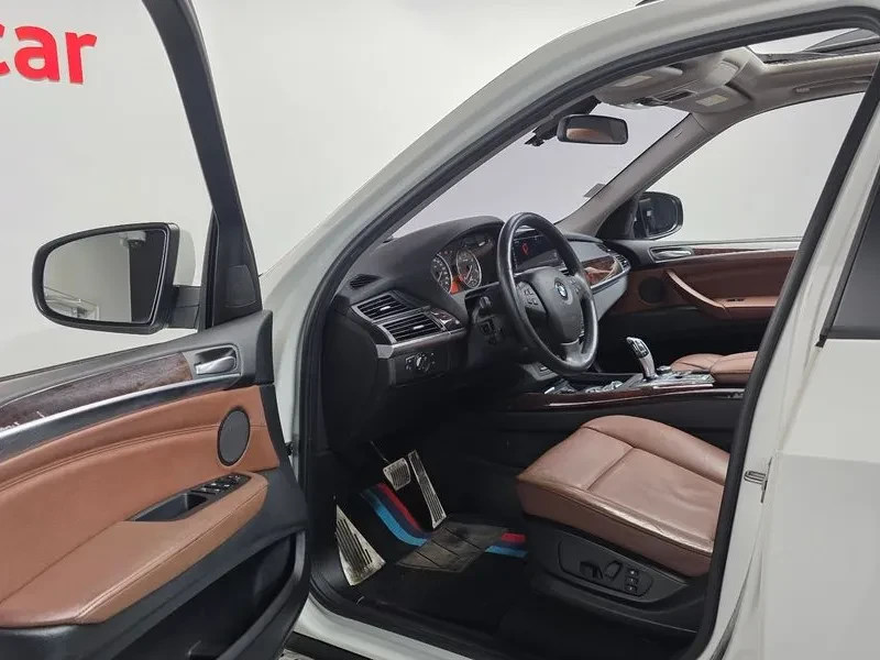 BMW X5 3.0D, снимка 13 - Автомобили и джипове - 54614777