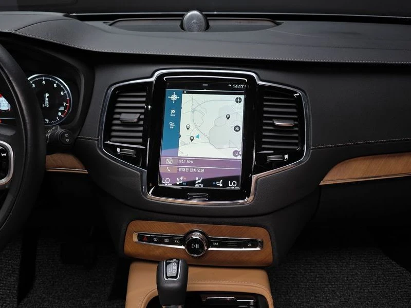 Volvo Xc90 T6 Inscription| 320к.с.| ВКЛ.ТЕХНОТЕСТ, снимка 13 - Автомобили и джипове - 55308474