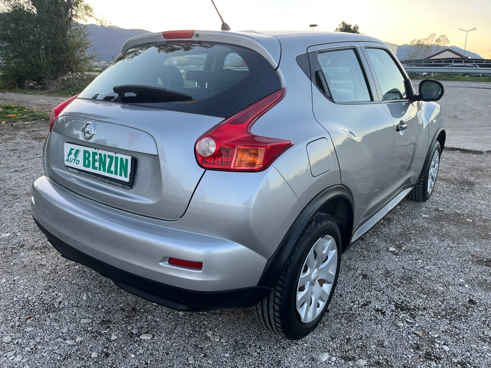 Nissan Juke 1.6i-GAS-ITALIA - изображение 9