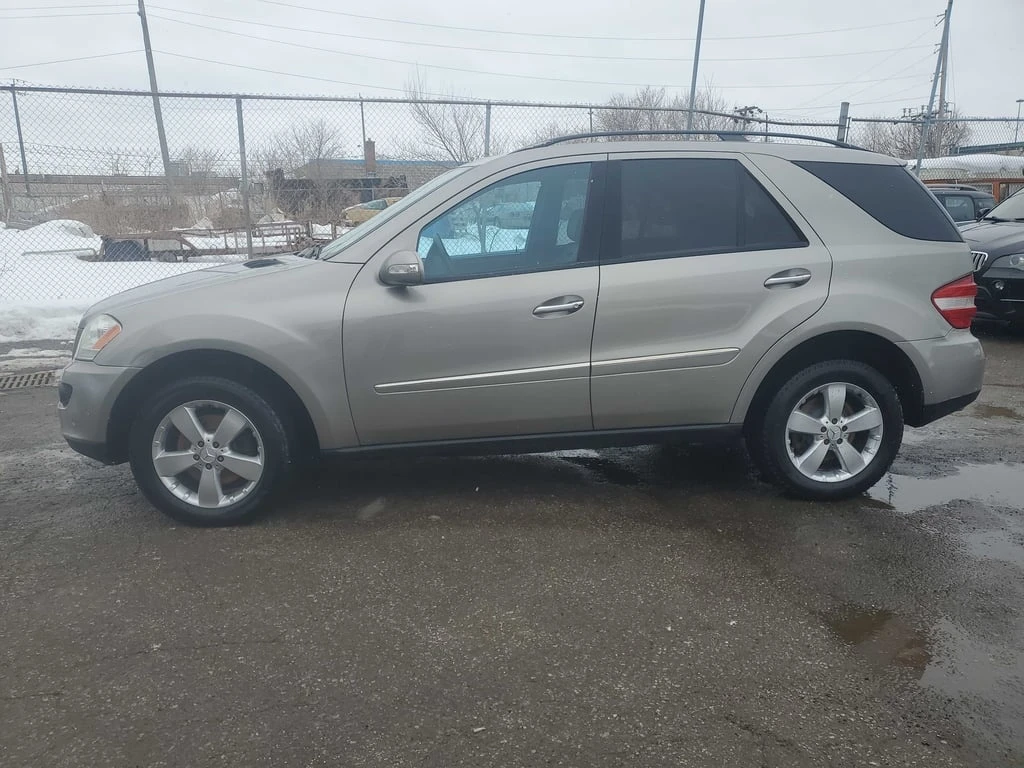 Mercedes-Benz GLE 53 4MATIC * 4dr 5.0L * CARFAX * ЦЕНА ДО БГ - изображение 2