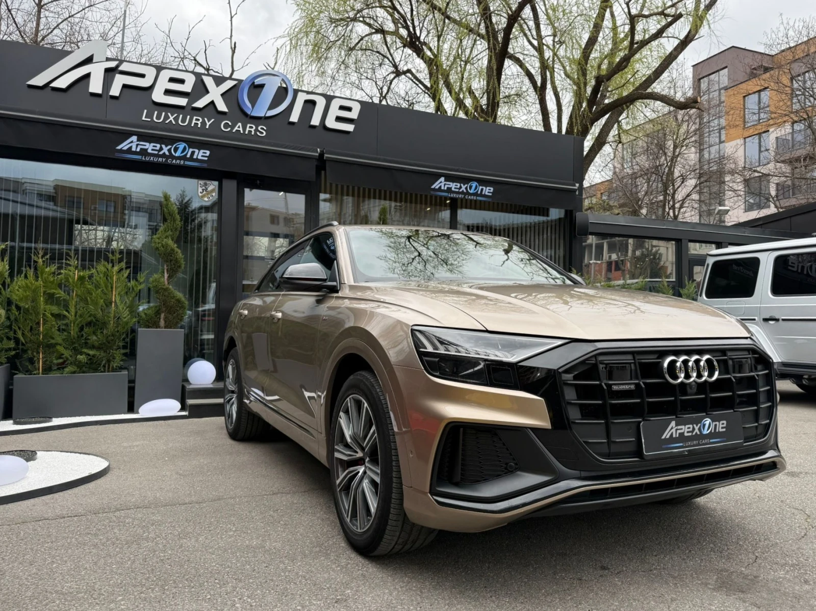 Audi Q8 S LINE, снимка 3 - Автомобили и джипове - 53904767