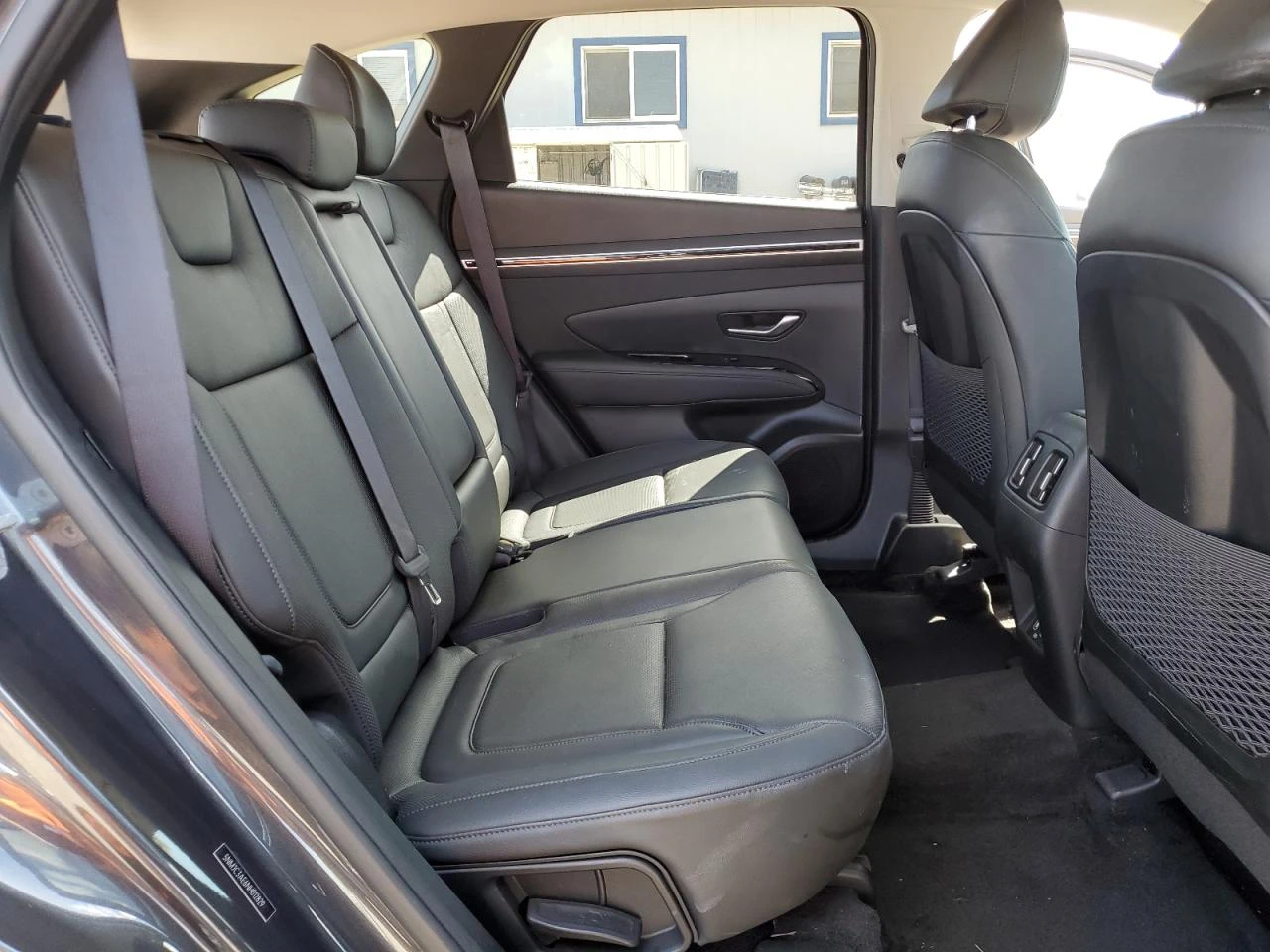 Hyundai Tucson 2.5l Sel, снимка 11 - Автомобили и джипове - 54429846