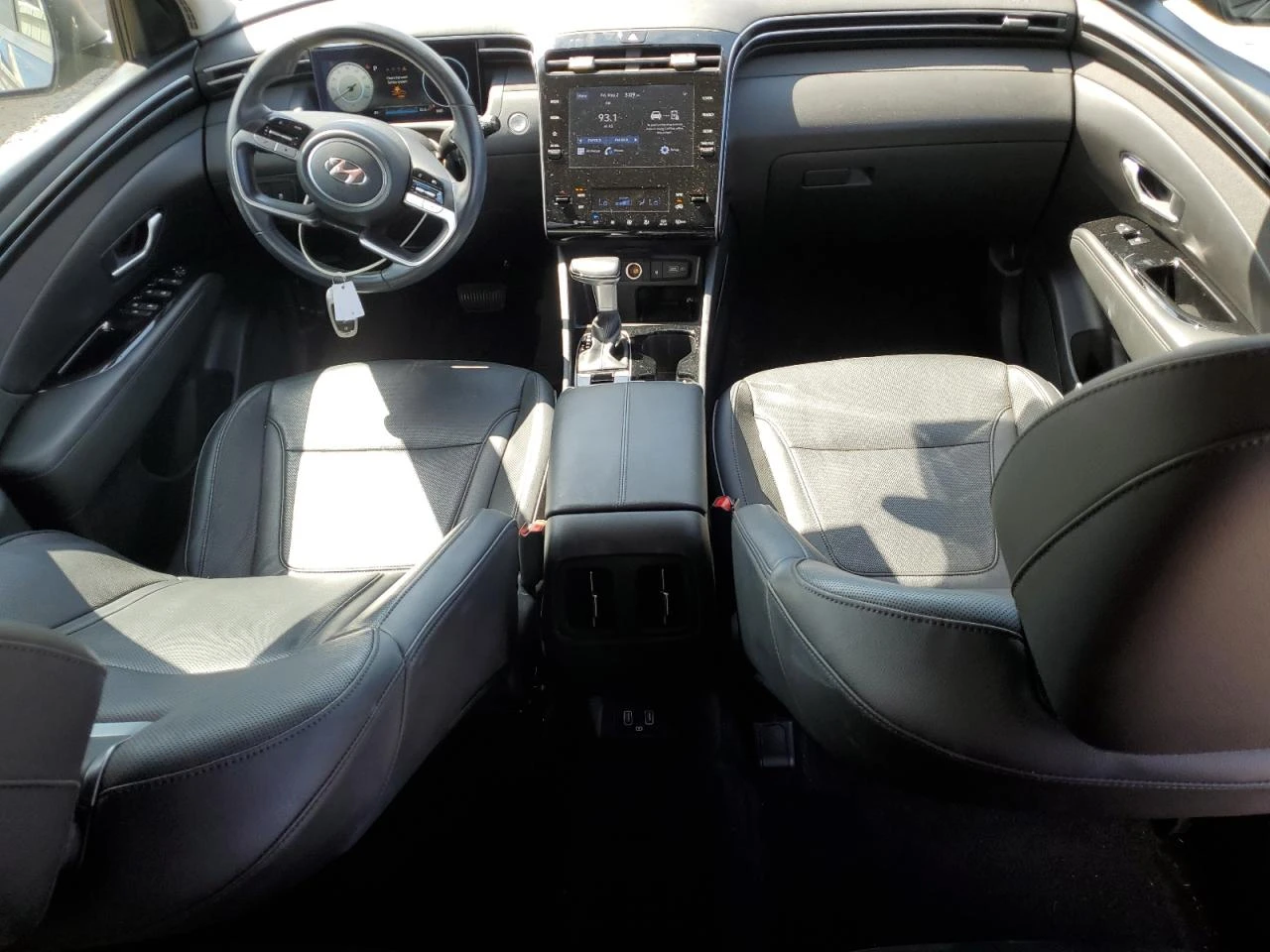 Hyundai Tucson 2.5l Sel, снимка 8 - Автомобили и джипове - 54429846