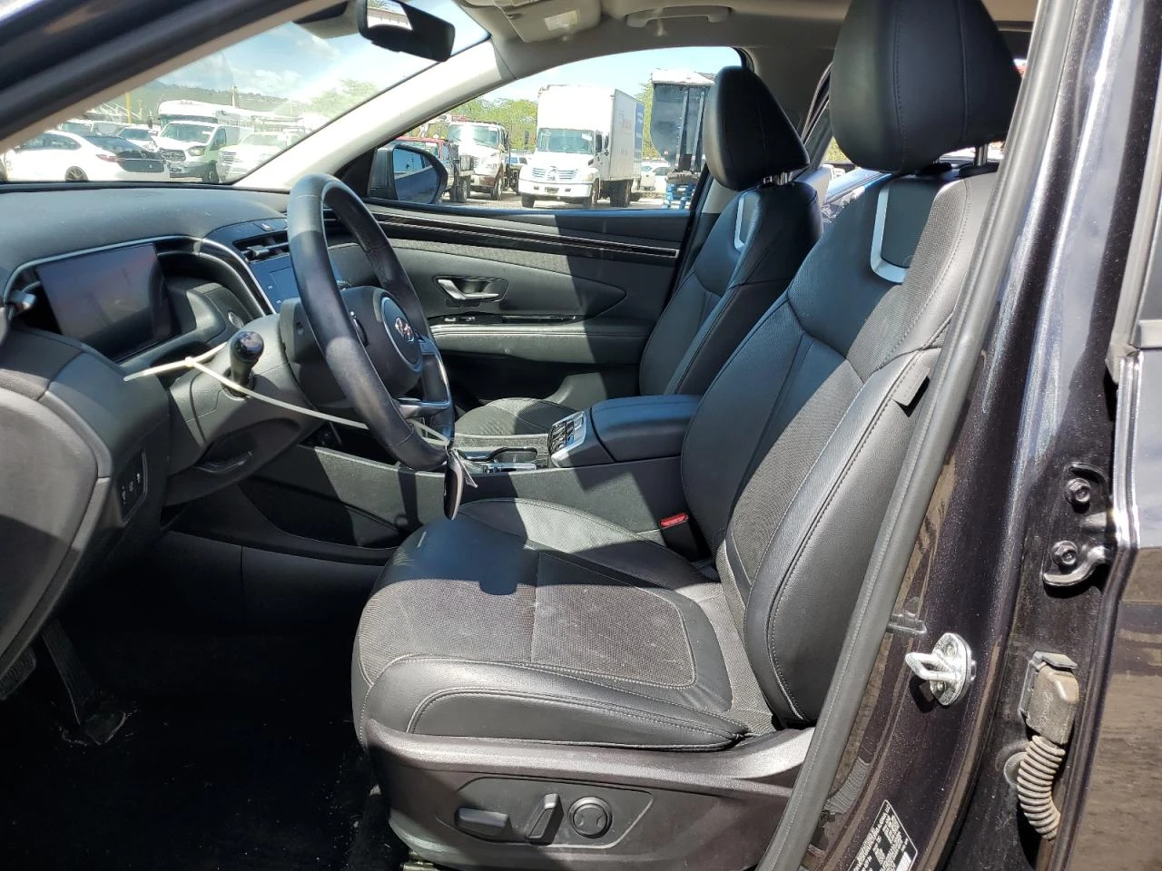 Hyundai Tucson 2.5l Sel, снимка 7 - Автомобили и джипове - 54429846