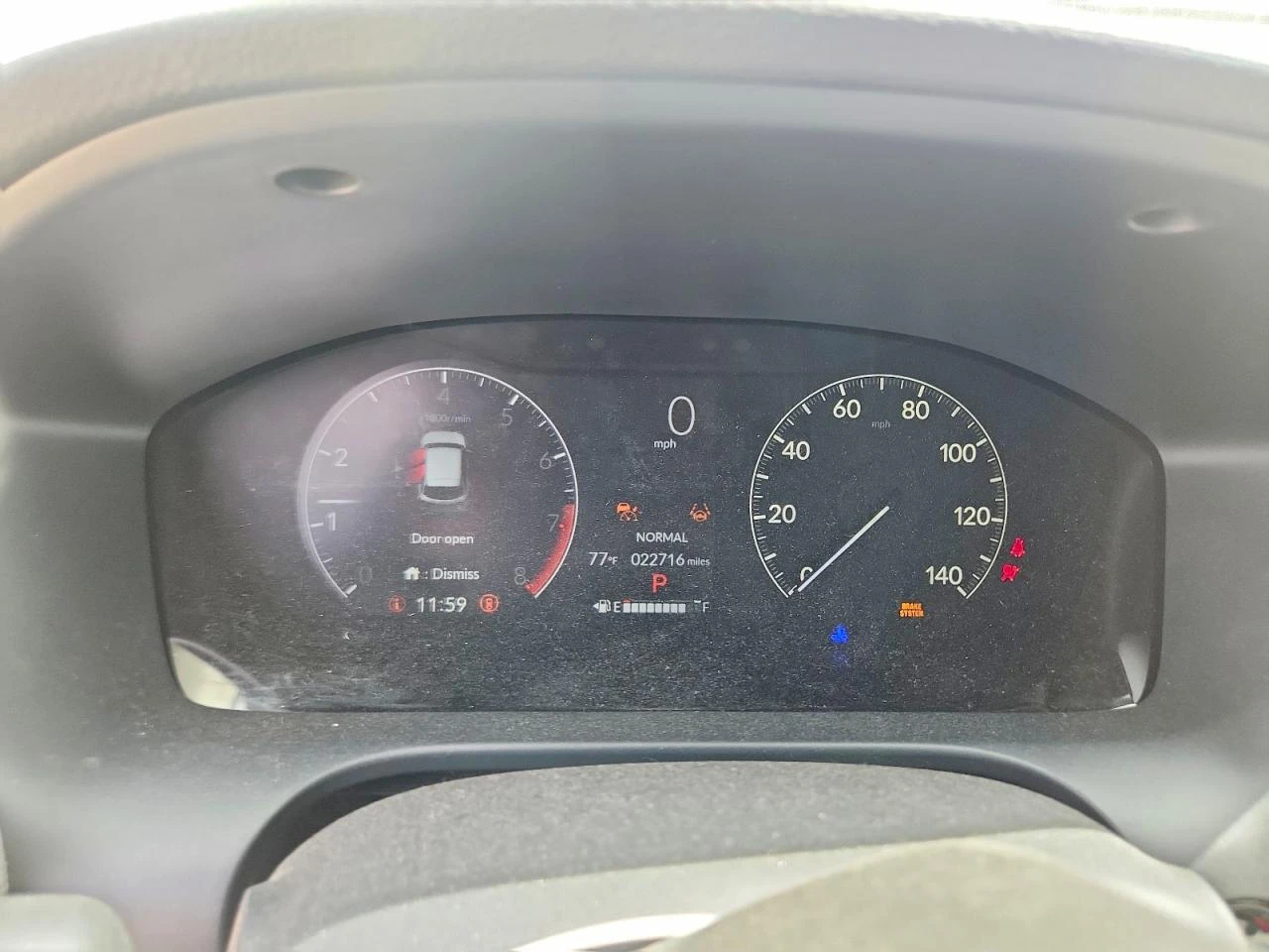 Honda Hr-v LX AWD, снимка 9 - Автомобили и джипове - 54551398