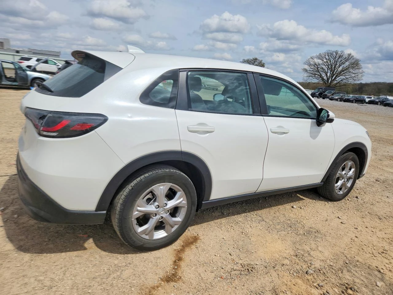 Honda Hr-v LX AWD, снимка 4 - Автомобили и джипове - 54551398