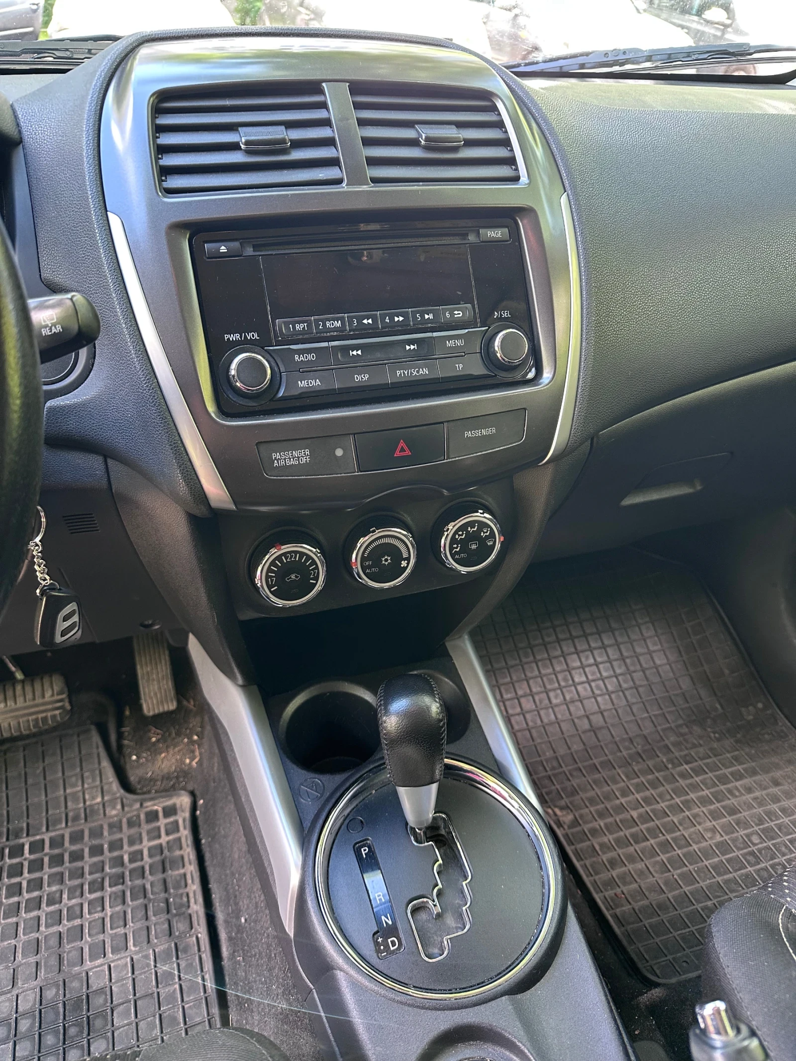 Mitsubishi ASX, снимка 12 - Автомобили и джипове - 54903734