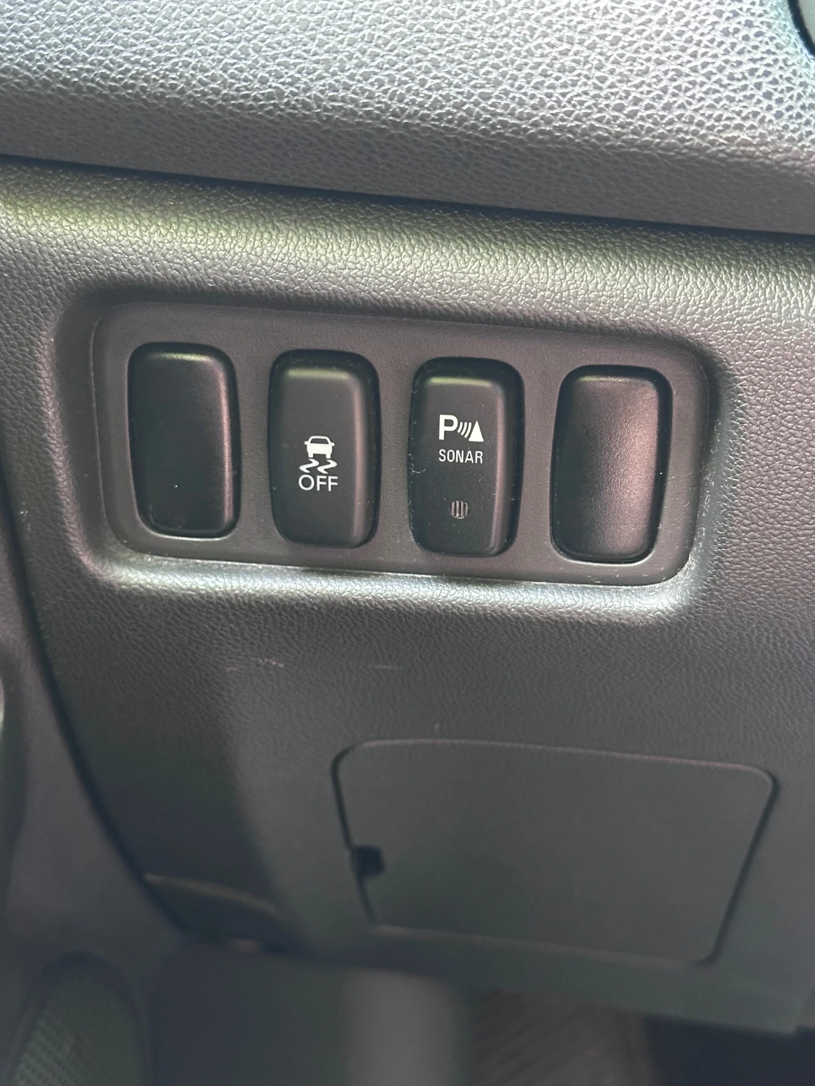 Mitsubishi ASX, снимка 15 - Автомобили и джипове - 54903734