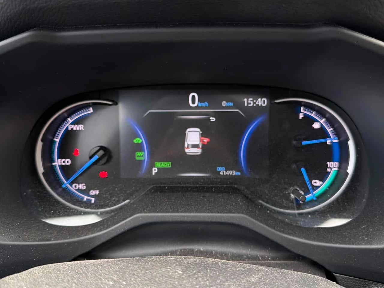 Toyota Rav4 Prime XSE | CARFAX | АВТОКРЕДИТ БЕЗ ПЪРВОНАЧАЛНА, снимка 8 - Автомобили и джипове - 55270708