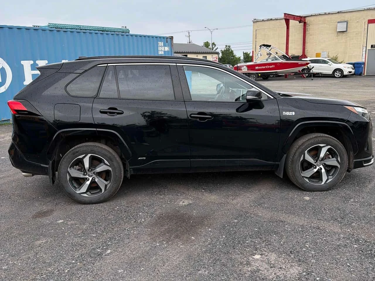 Toyota Rav4 Prime XSE | CARFAX | АВТОКРЕДИТ БЕЗ ПЪРВОНАЧАЛНА, снимка 5 - Автомобили и джипове - 55270708