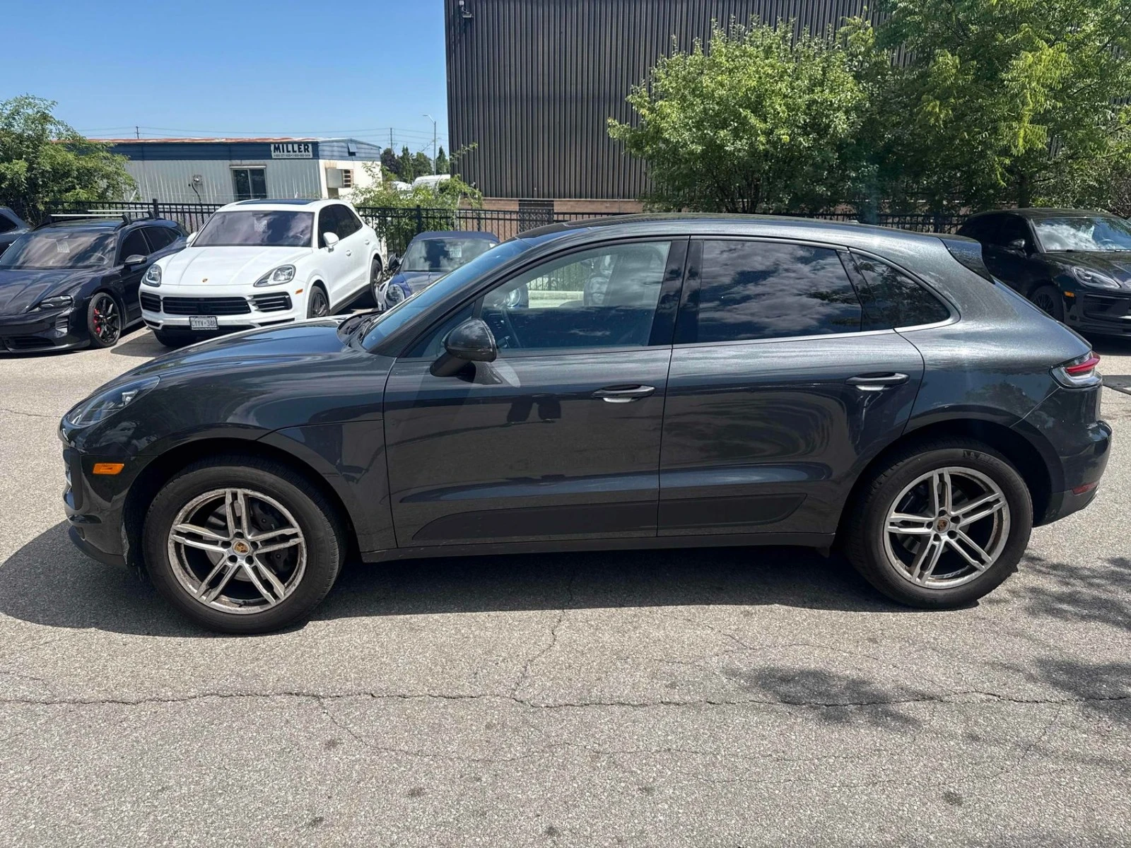 Porsche Macan BOSE* 360* ОБДУХ* СЛ.ЛЕНТИ, снимка 3 - Автомобили и джипове - 55533282