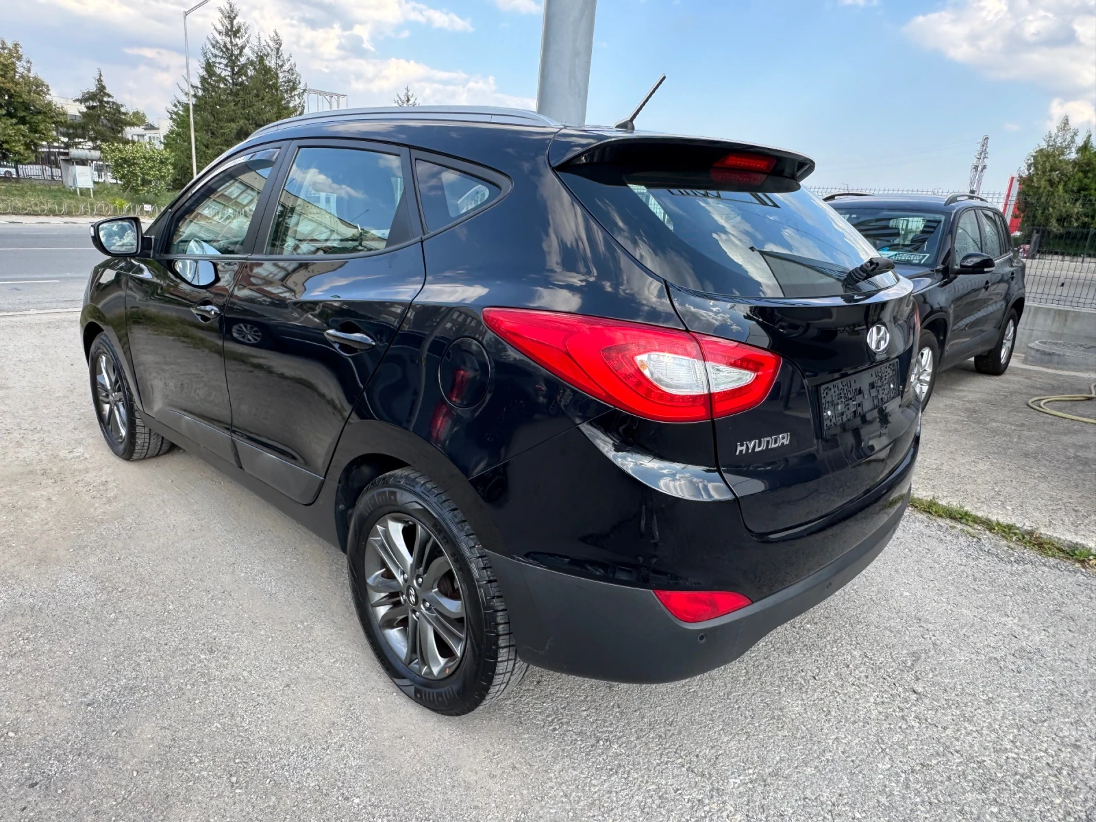 Hyundai IX35, снимка 6 - Автомобили и джипове - 56432729