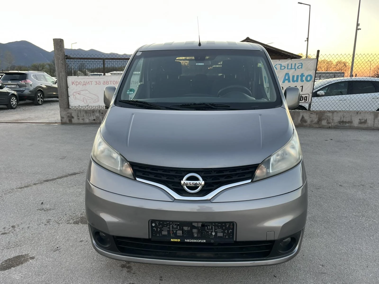 Nissan NV200 EVALIA 1.5DCI 110кс 6 СКОРОСТИ КЛИМАТИК, снимка 2 - Бусове и автобуси - 54129060