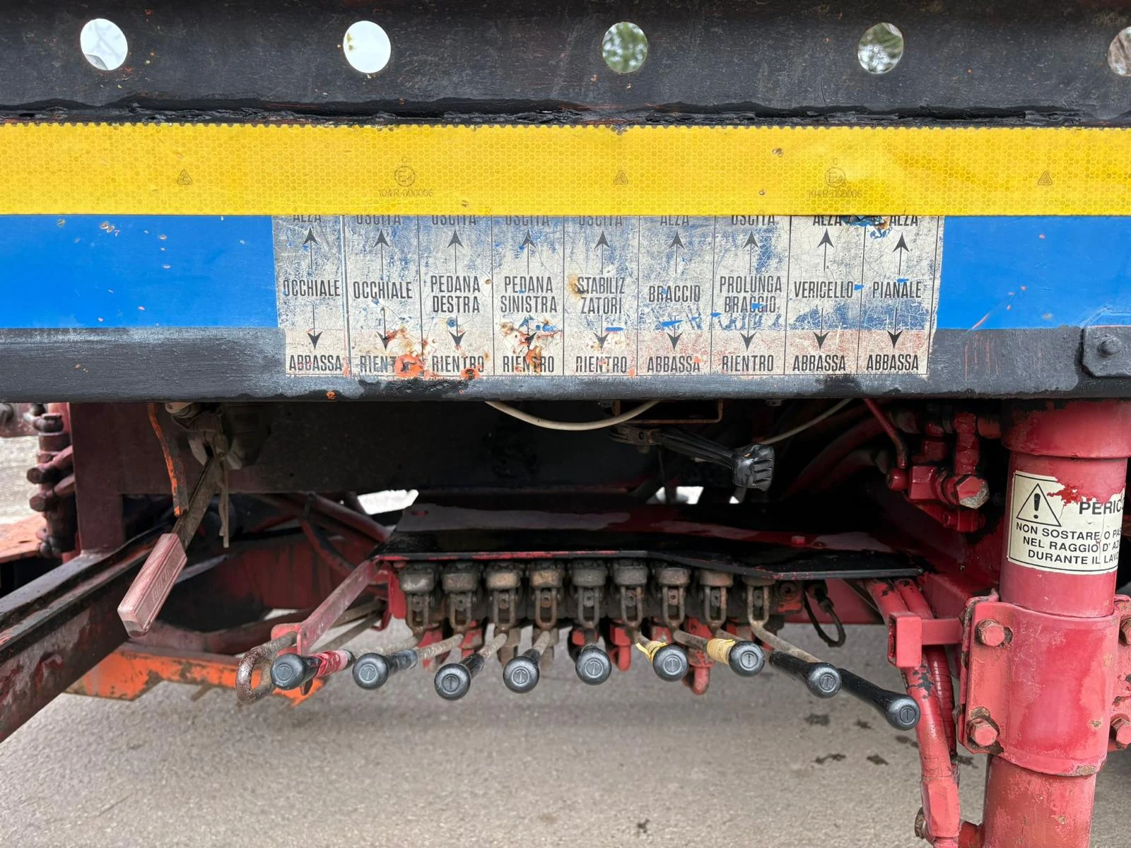 Iveco 4910 49 10  | Mobile.bg   12