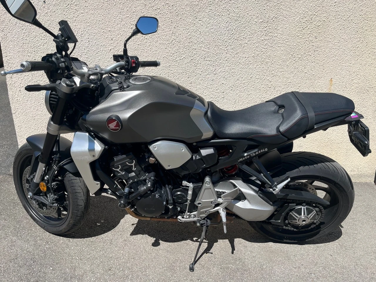 Honda Cb Cb 1000RA, снимка 3 - Мотоциклети и мототехника - 54790589