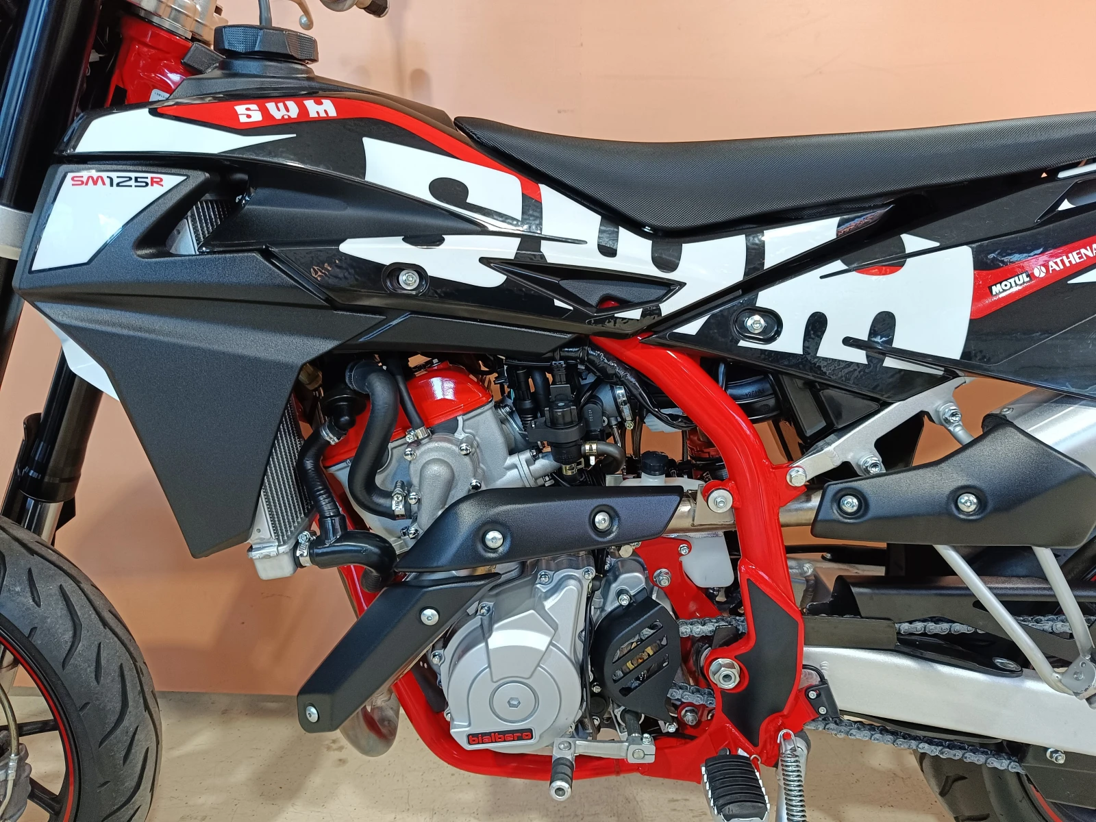 Swm SM 125 R, снимка 13 - Мотоциклети и мототехника - 54854658