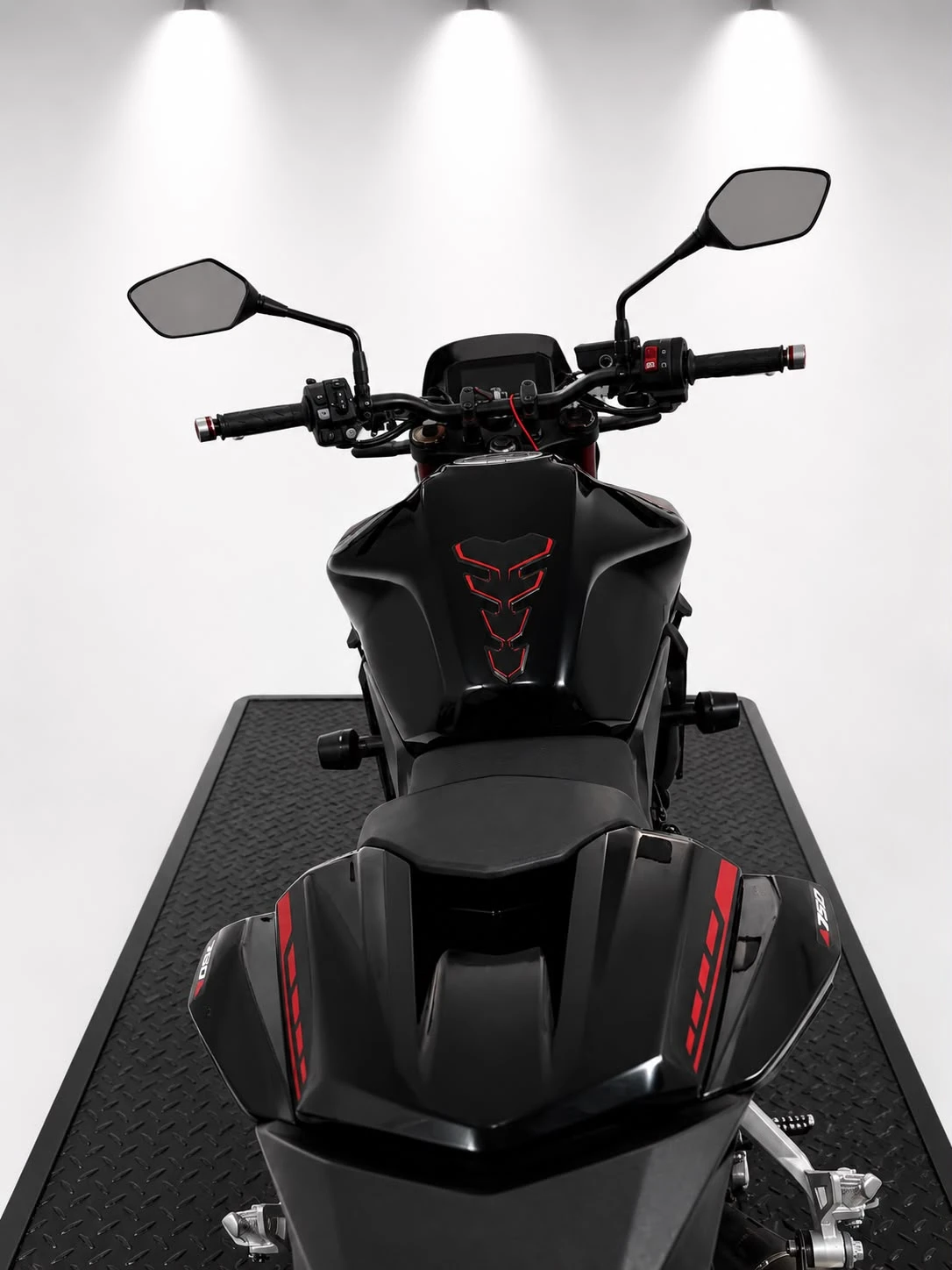 Honda Hornet 750 * 12 663 KM, снимка 5 - Мотоциклети и мототехника - 55626550